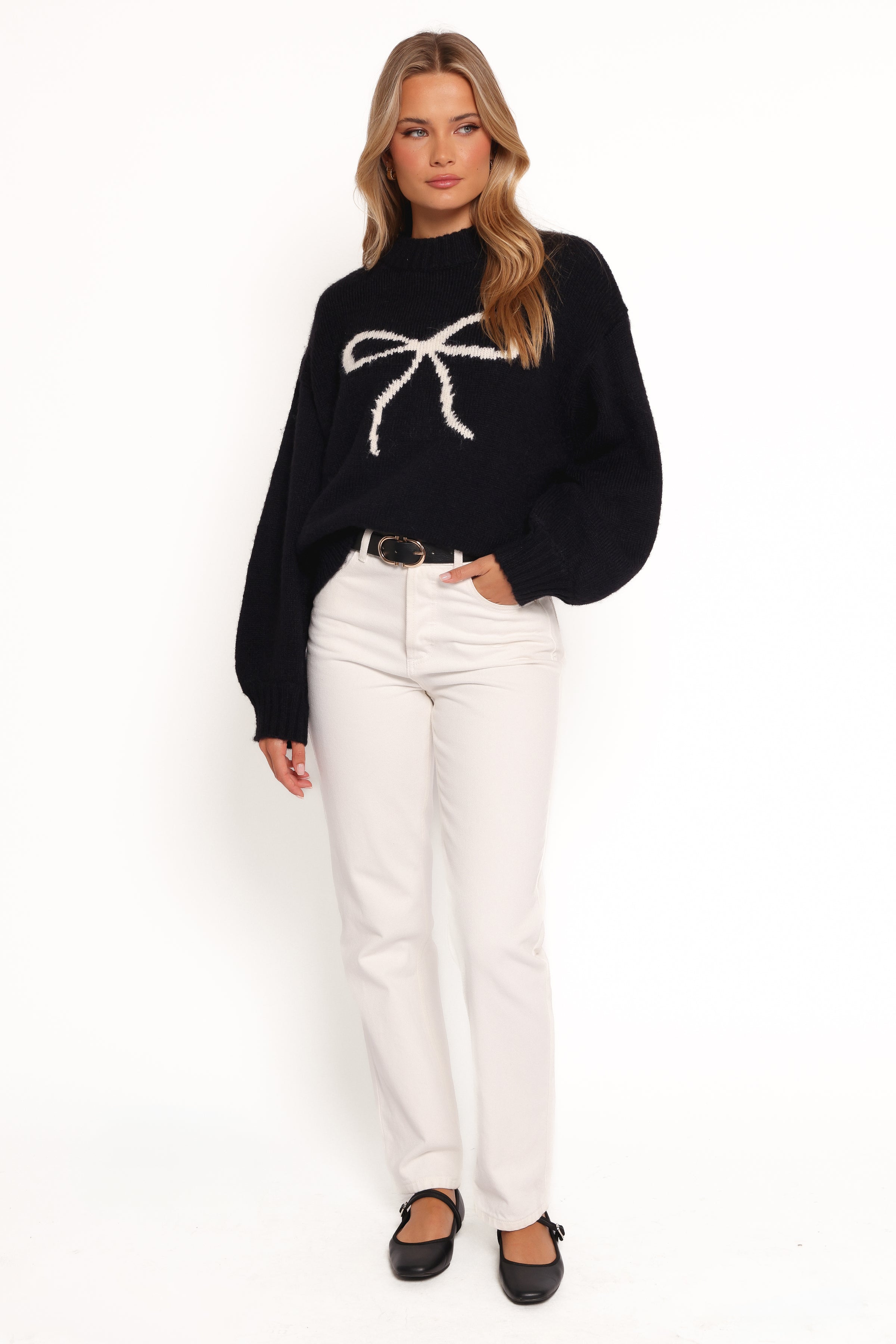 KNITWEAR Cecelia Bow Print Mock Neck Knit Sweater - Black