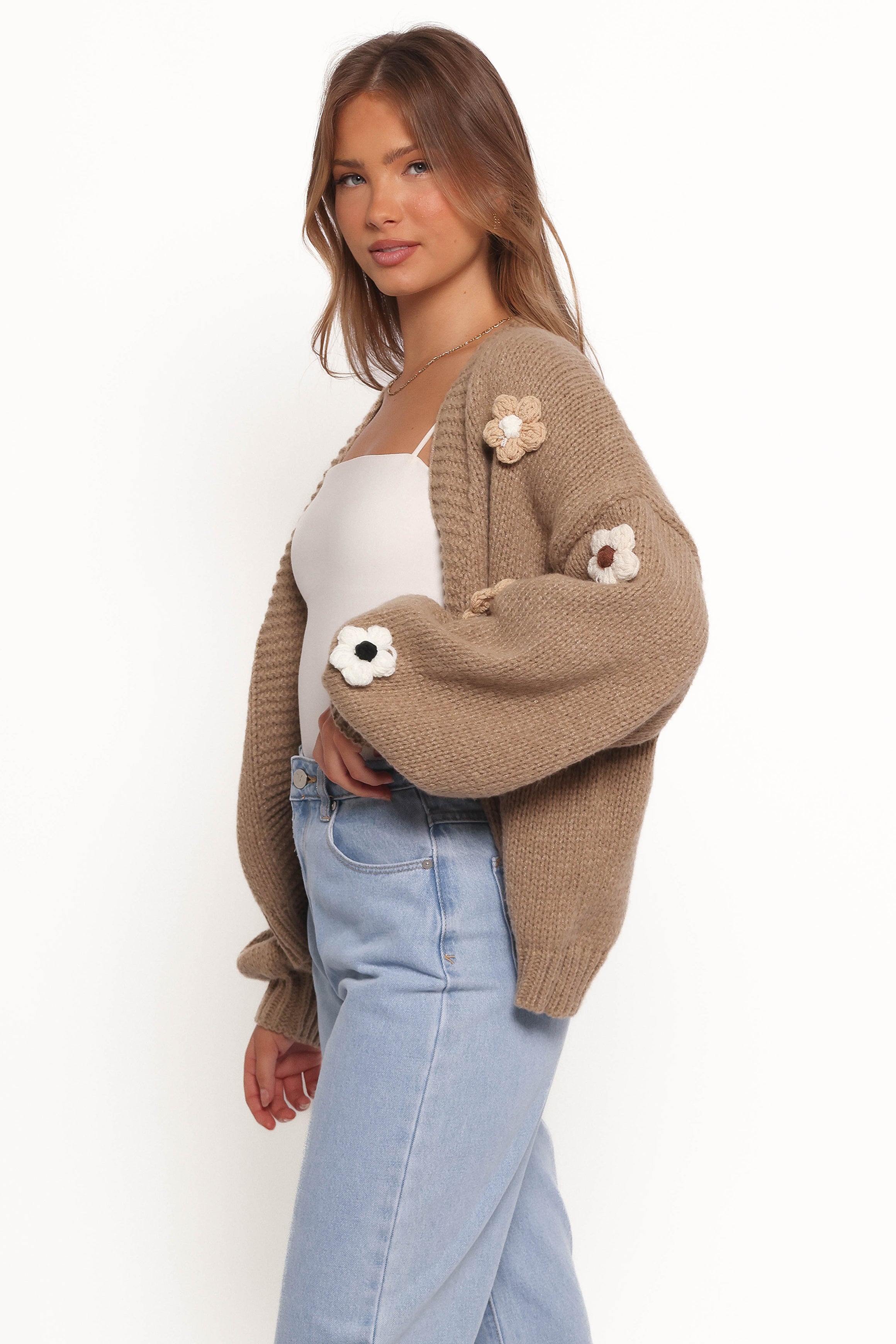 KNITWEAR Delaro Flower Cardigan - Brown