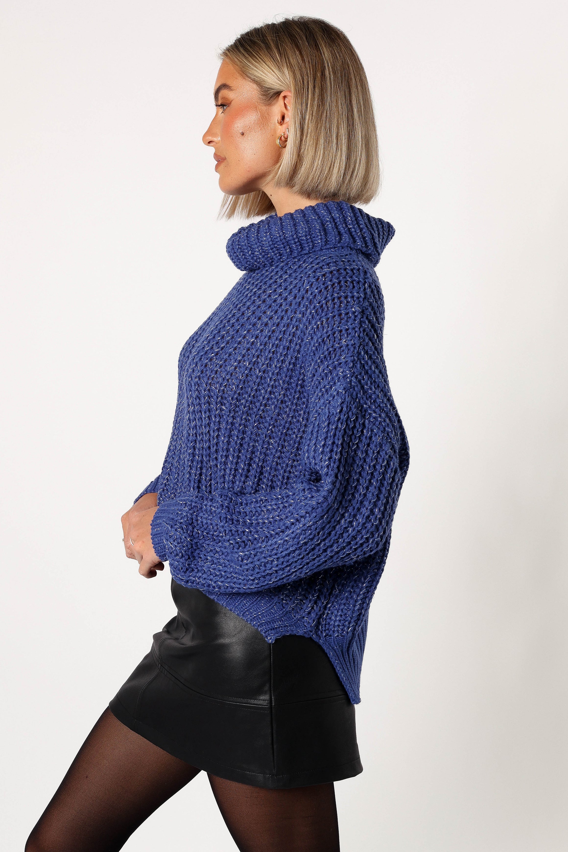 KNITWEAR @Eleanor Lurex Shine Knit Sweater - Blue