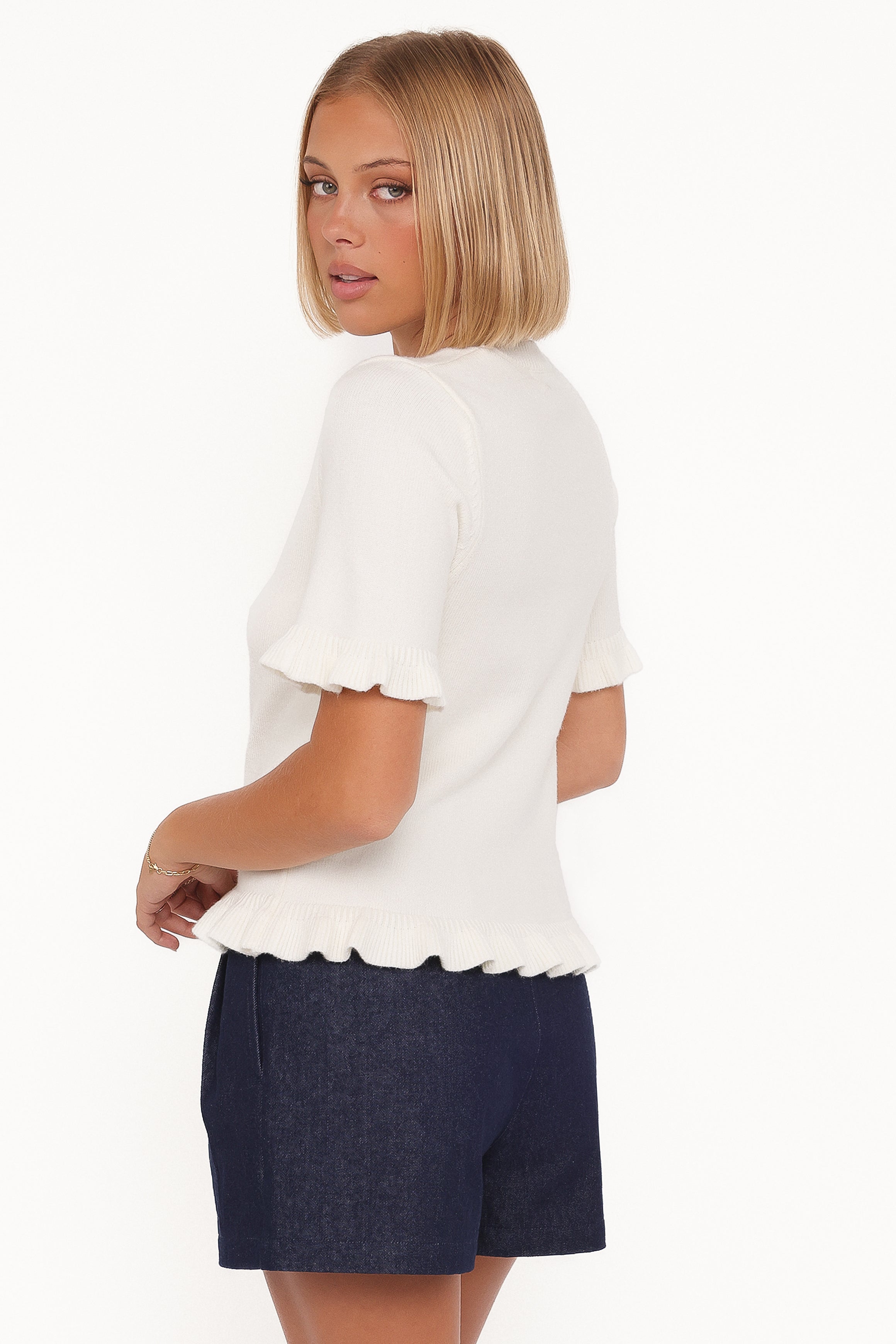 KNITWEAR Emilie Short Sleeve Ruffle Crew Sweater - Cream