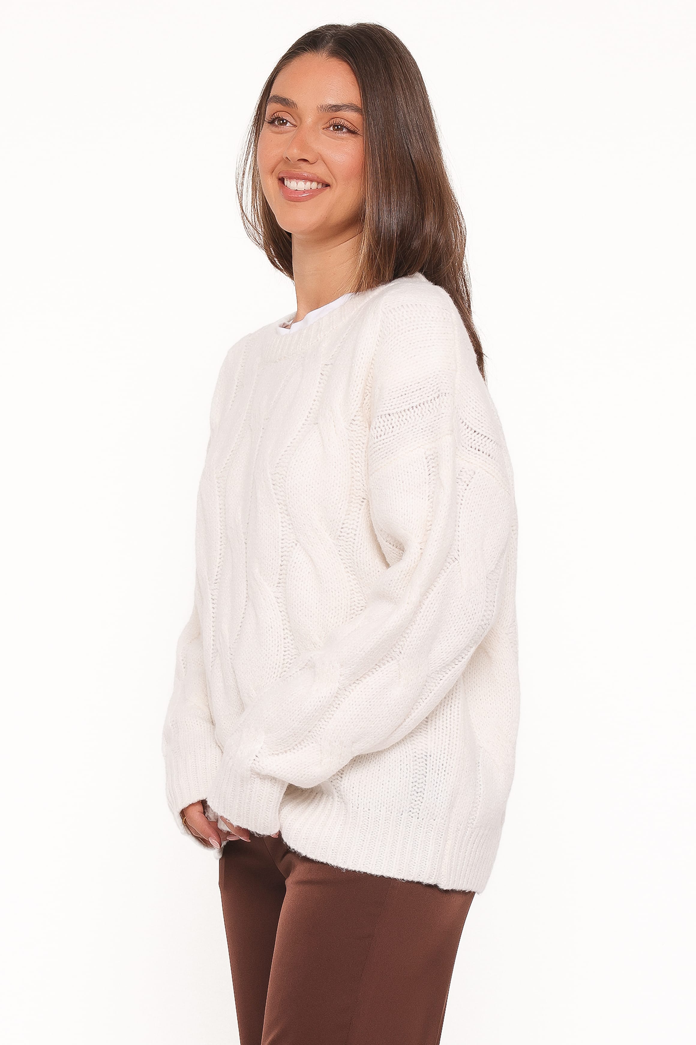 KNITWEAR Fleming Cable Knit Sweater - Cream