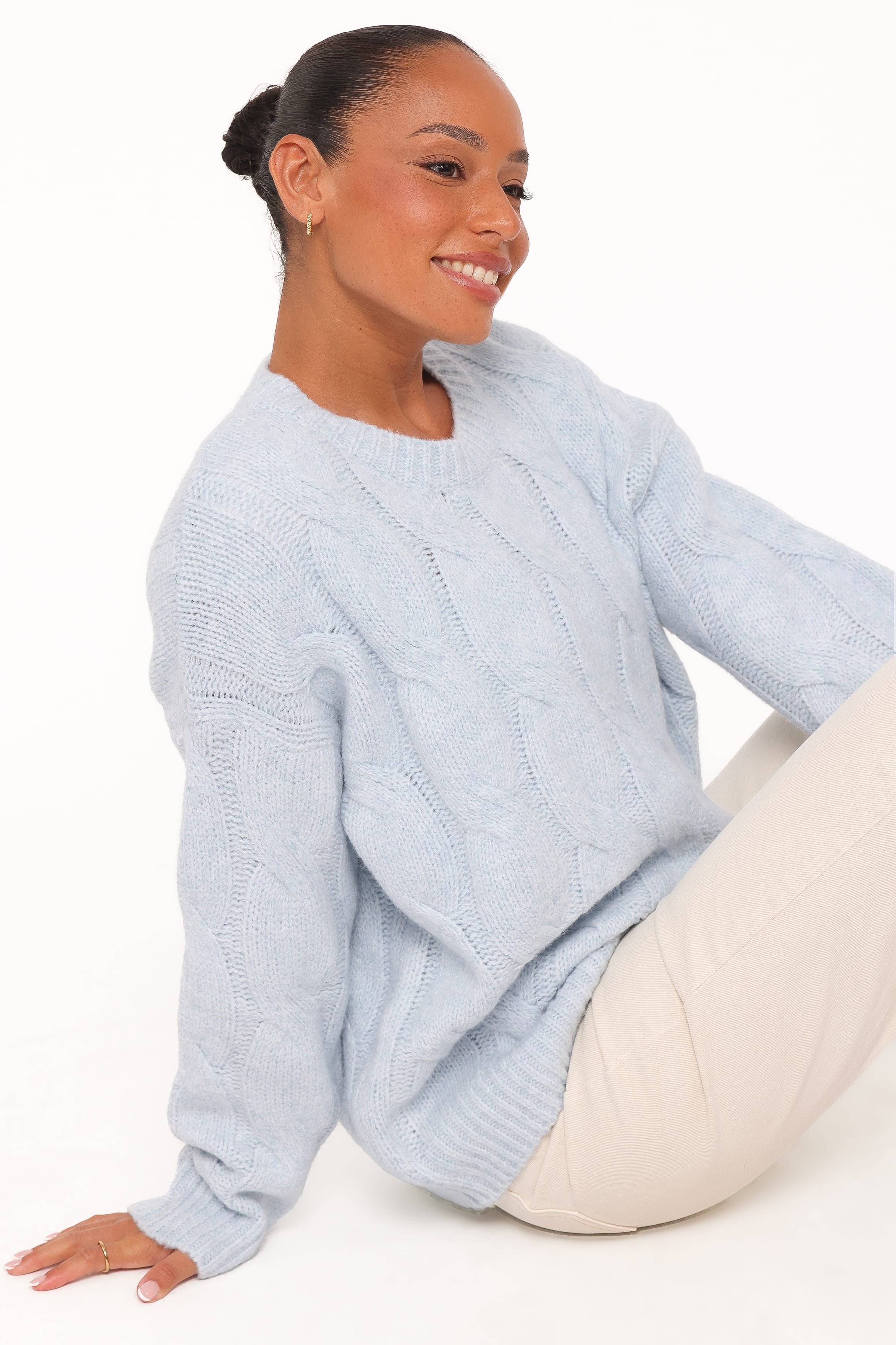 KNITWEAR Fleming Cable Knit Sweater - Light Blue