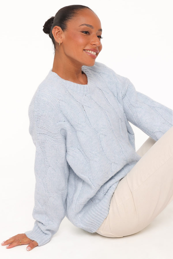 KNITWEAR Fleming Cable Knit Sweater - Light Blue