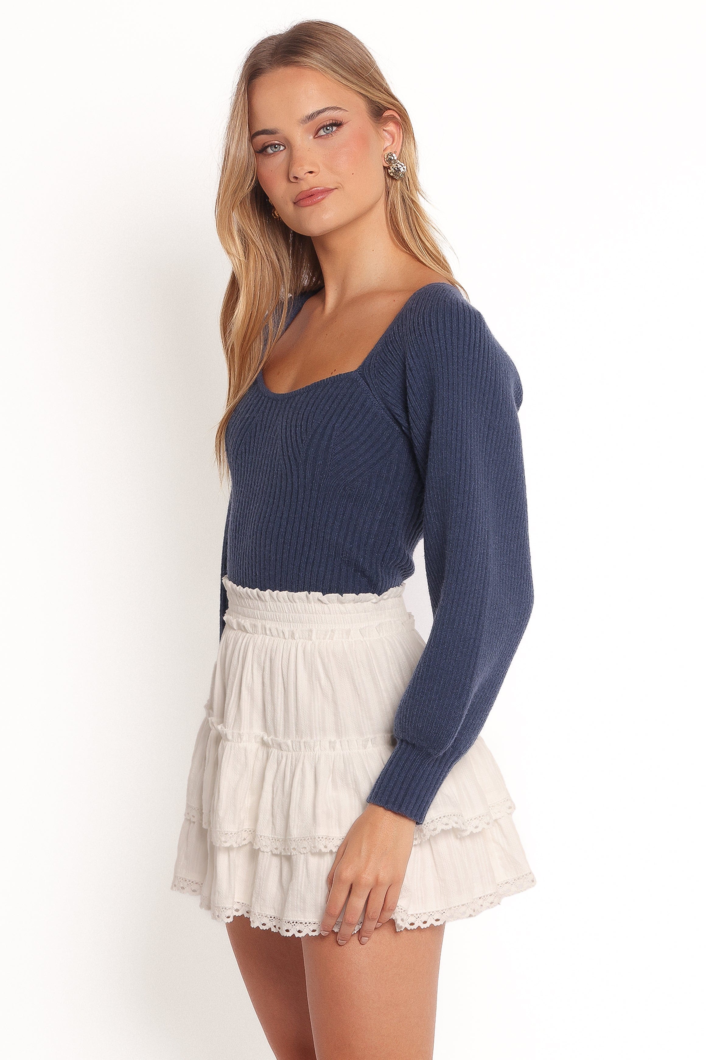 KNITWEAR Gia Sweetheart Neck Bell Sleeve Knit Sweater - Navy