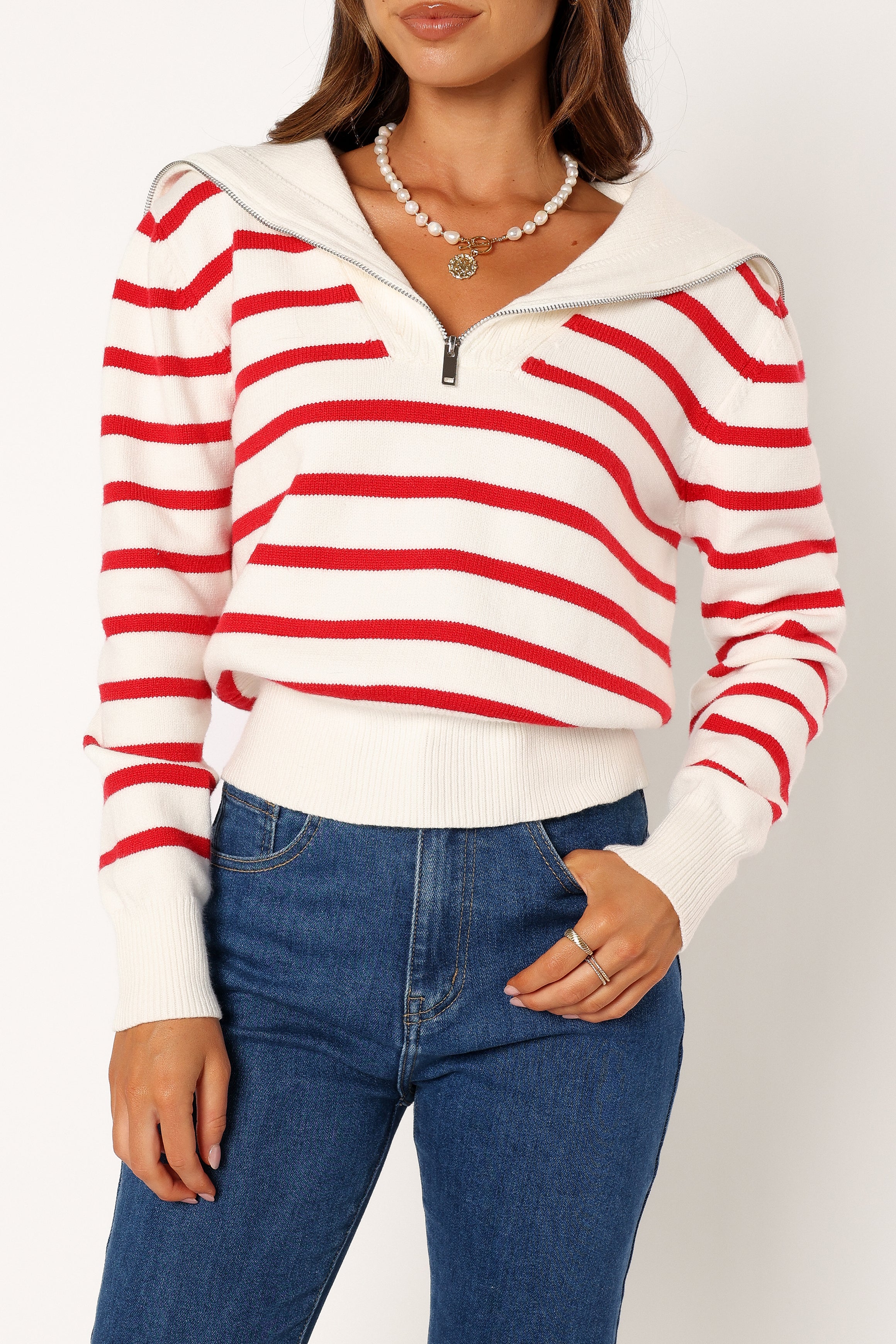 KNITWEAR @Guinevere Striped Quarter Zip - White Red
