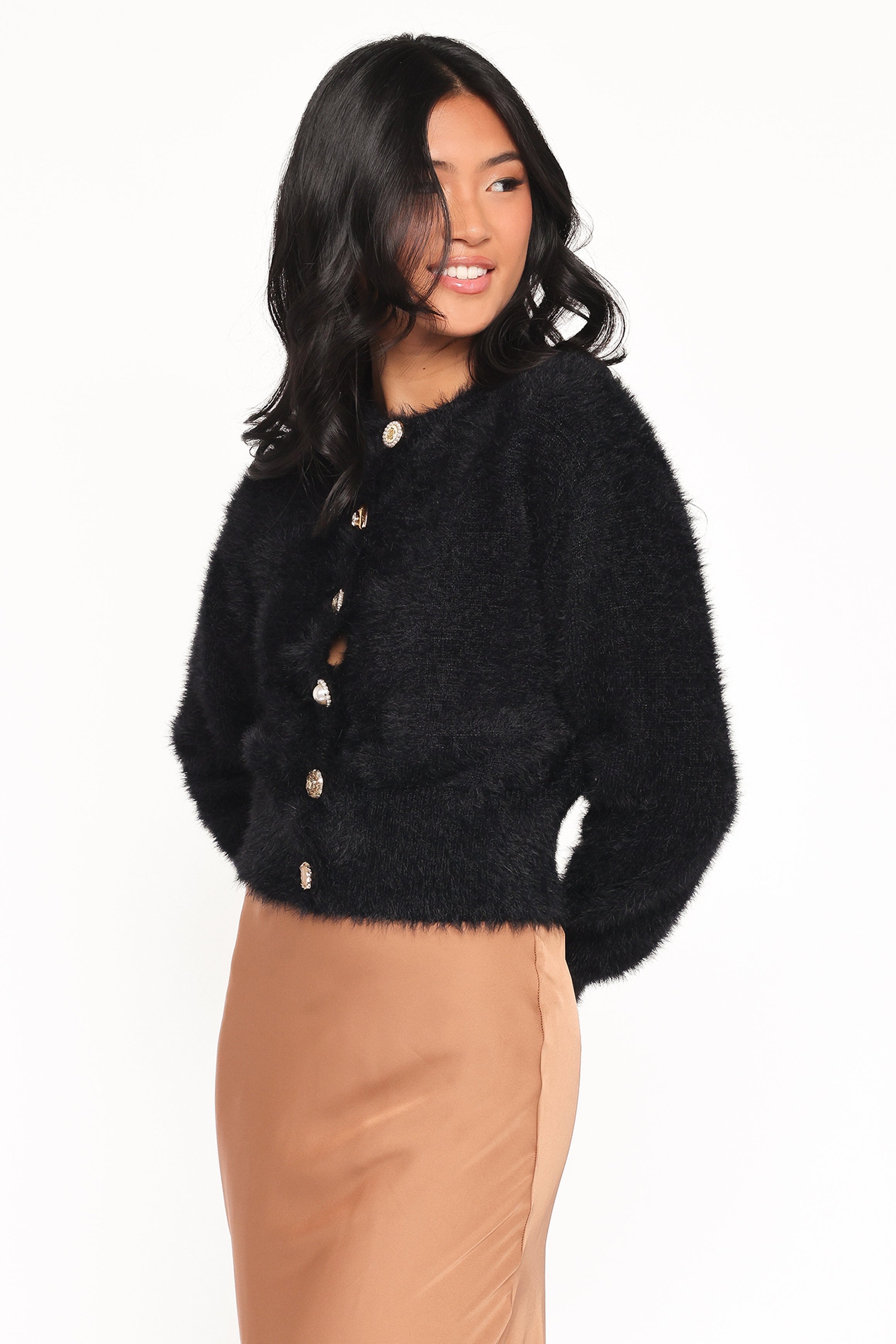 KNITWEAR Jintie Vintage Button Cardigan - Black