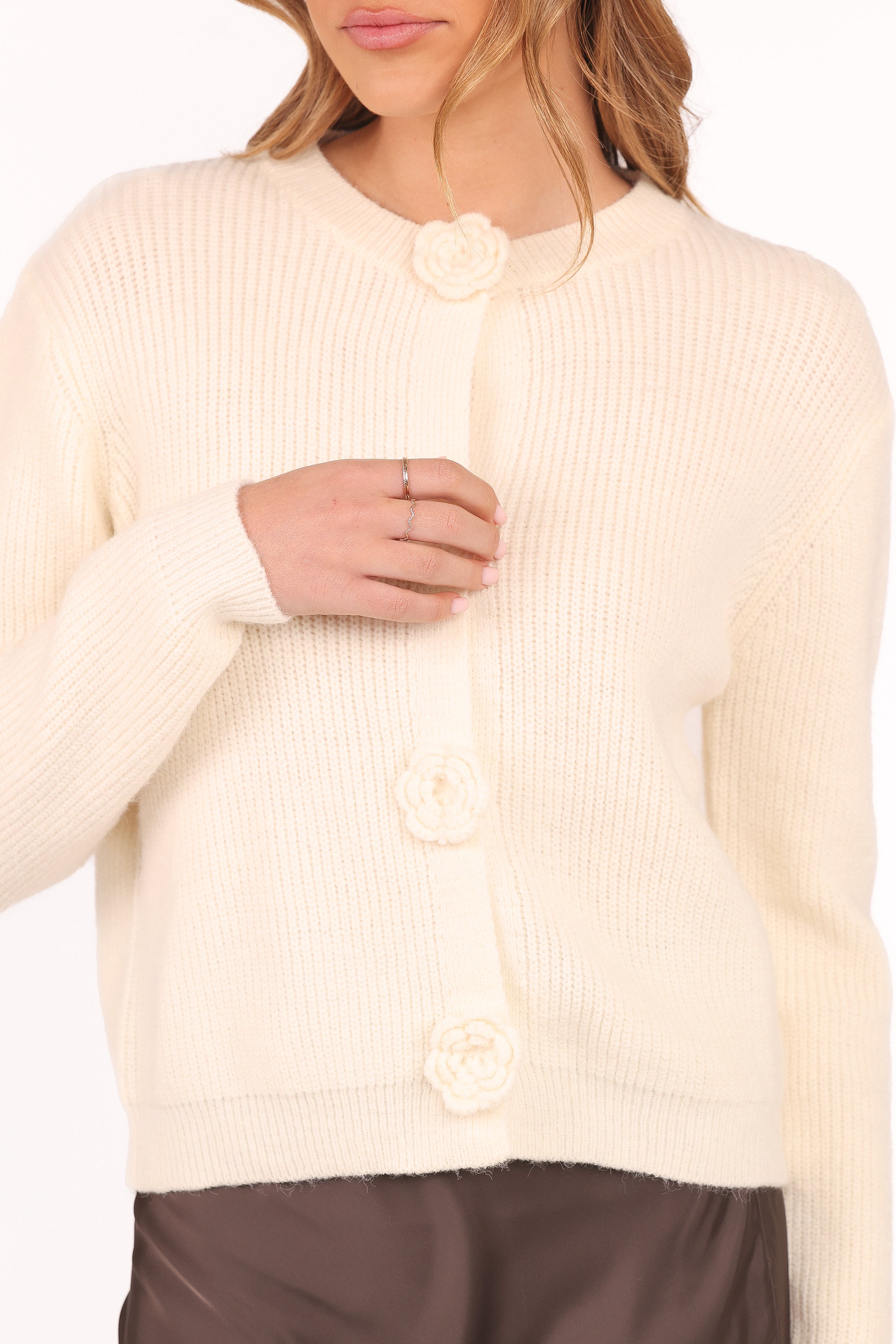 KNITWEAR Jones Rosette Cardigan - Cream