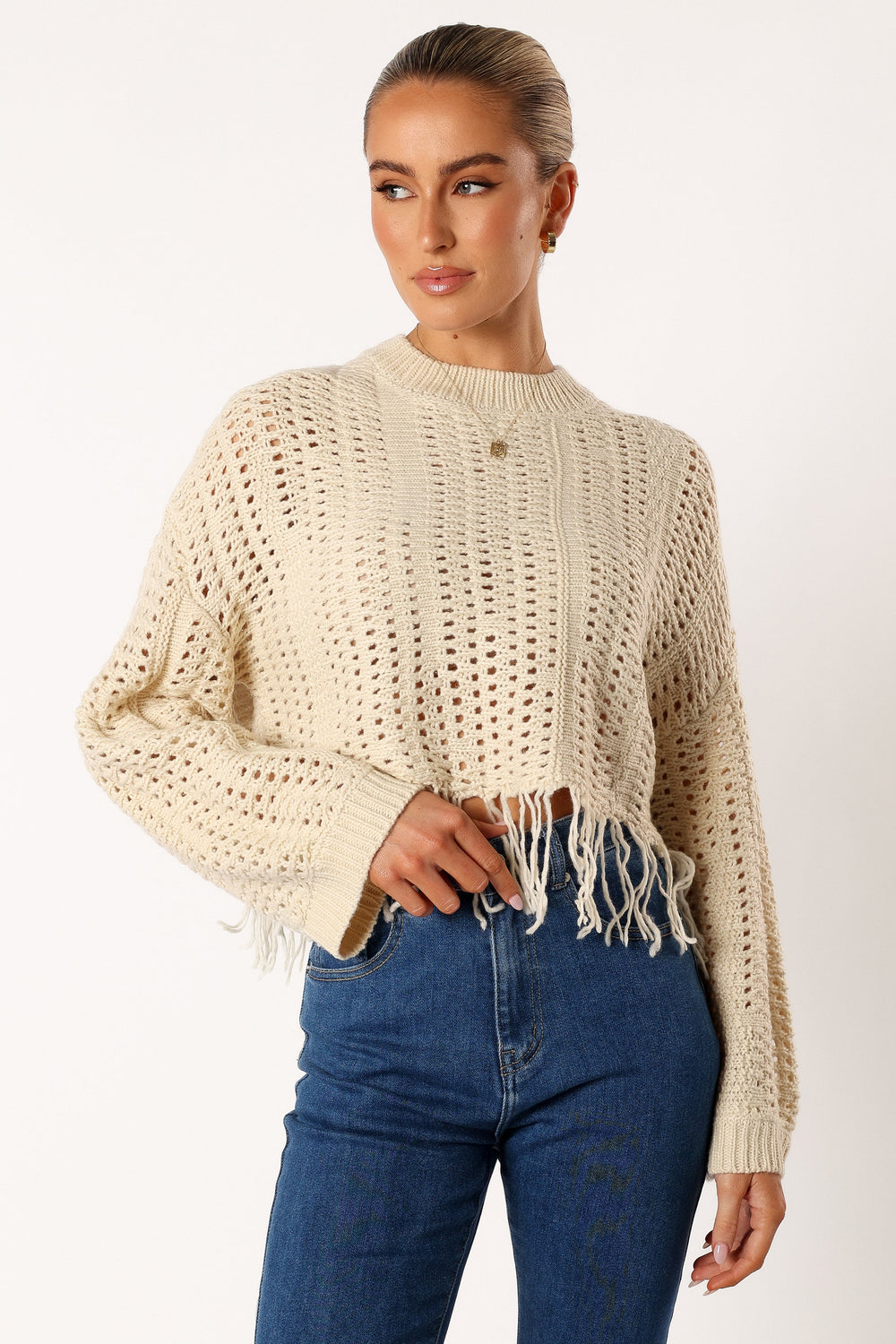 KNITWEAR @Katalina Fringe Crop Knit Sweater - Cream