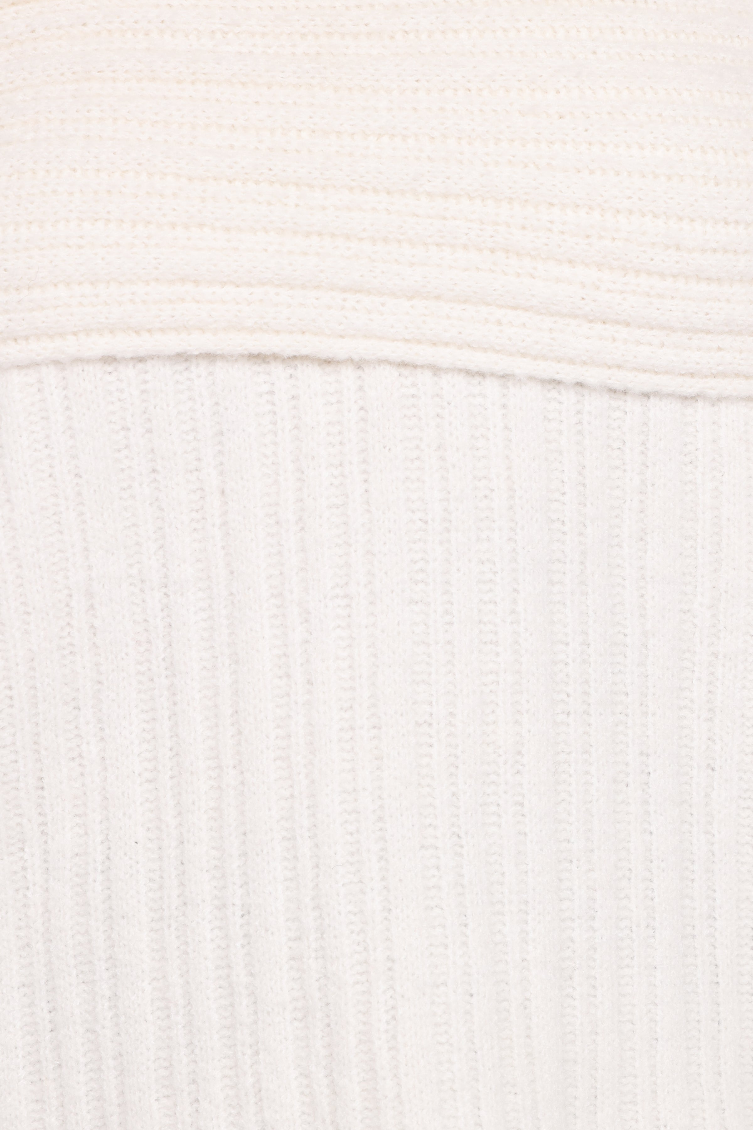 KNITWEAR Kenny Off Shoulder Knit Sweater - Cream
