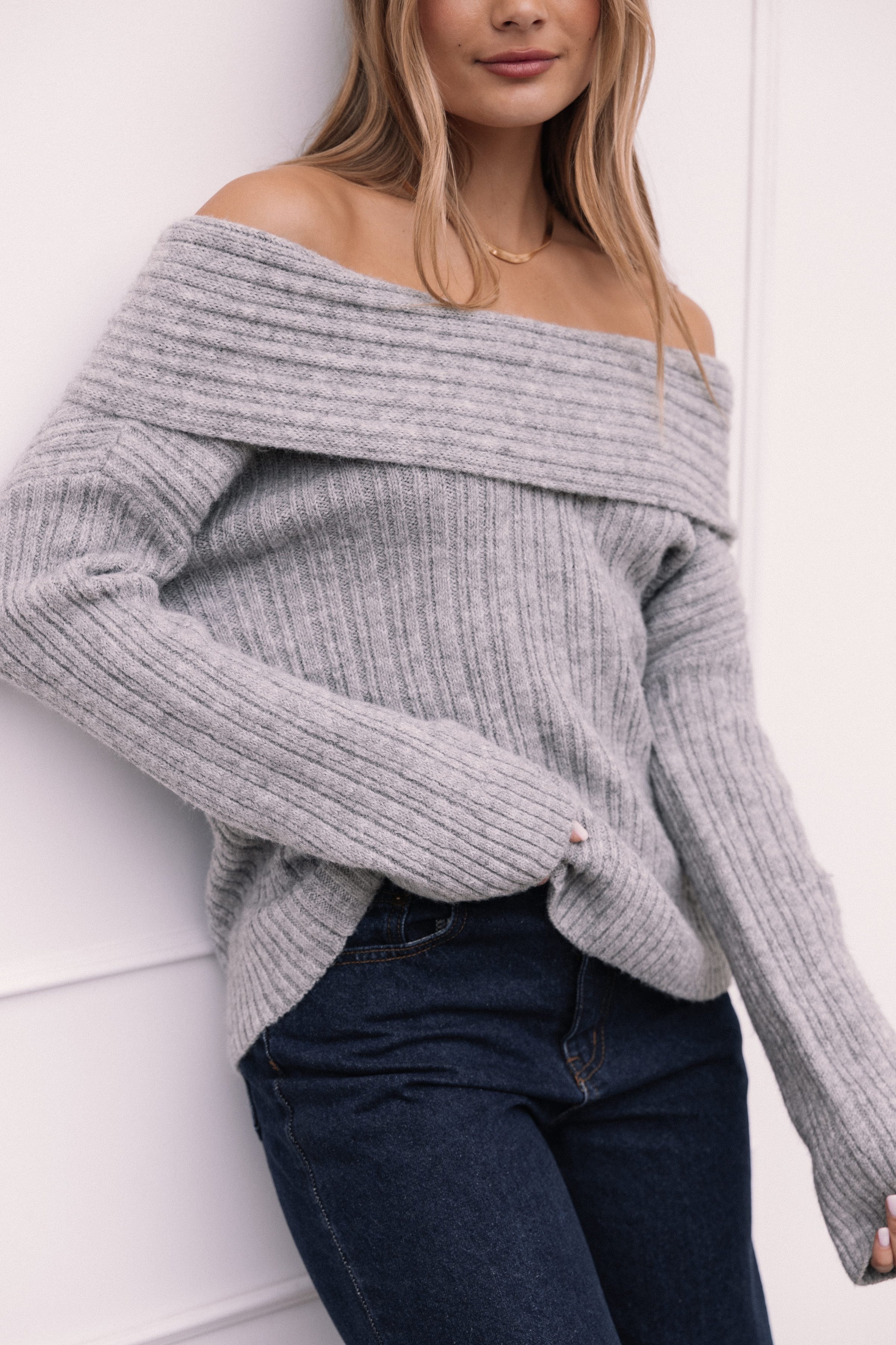 KNITWEAR Kenny Off Shoulder Knit Sweater - Grey