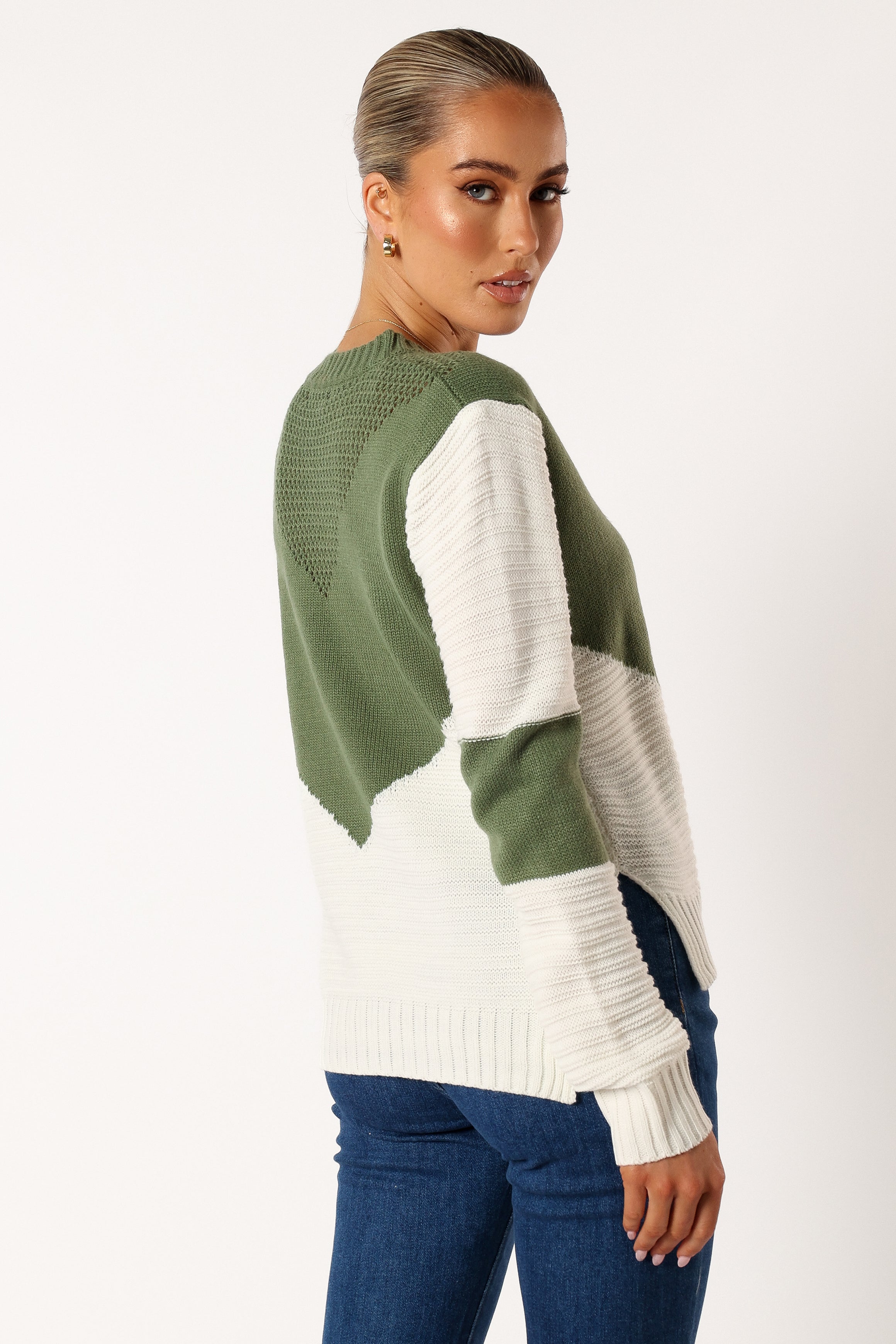 KNITWEAR @Lauryn Knit Sweater - Ivory/Olive