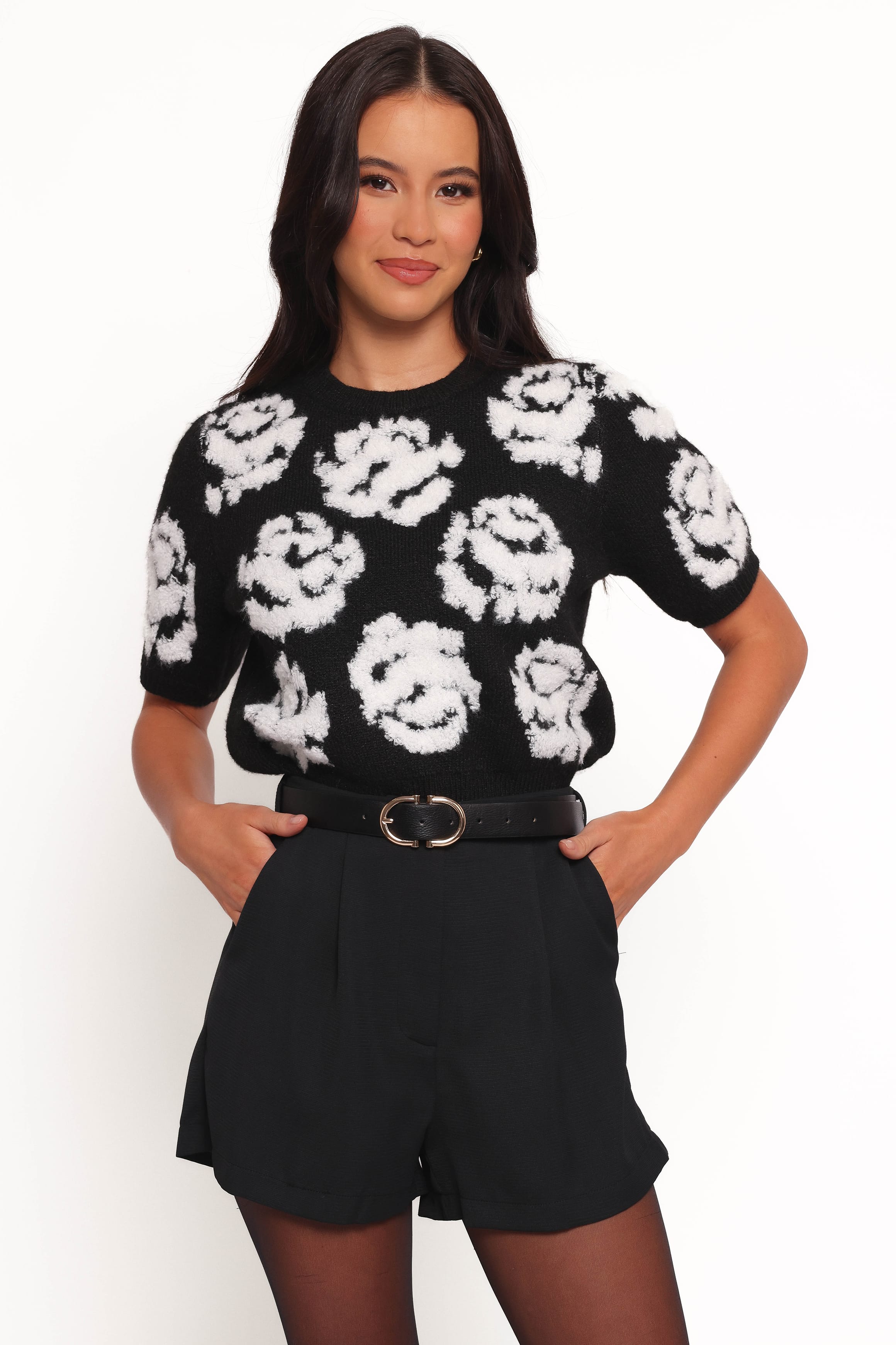 KNITWEAR Lumara Texture Flower Short Sleeve Sweater - Black