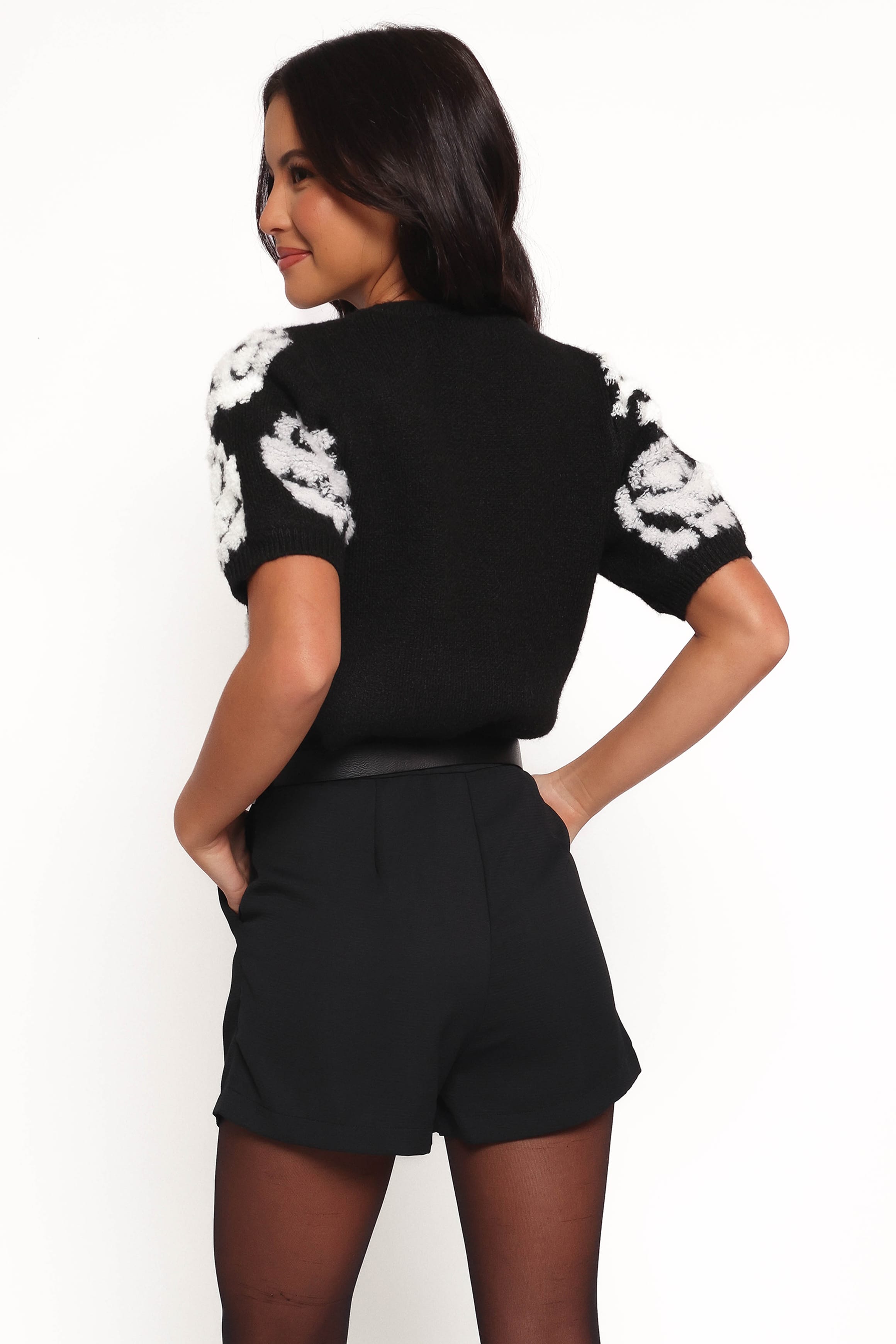 KNITWEAR Lumara Texture Flower Short Sleeve Sweater - Black