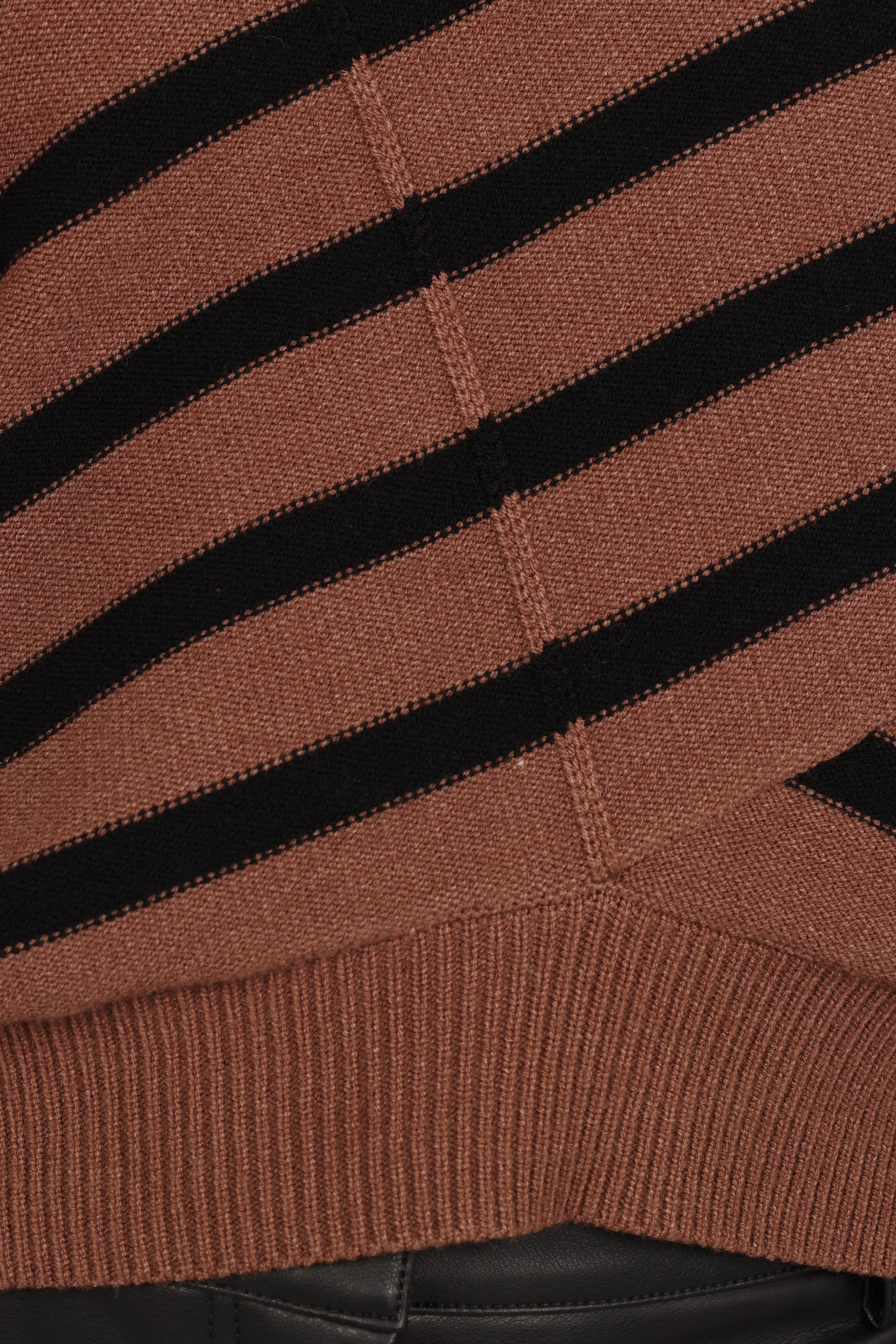 KNITWEAR Lynette Criss Cross Stripe Sweater - Black/Tan