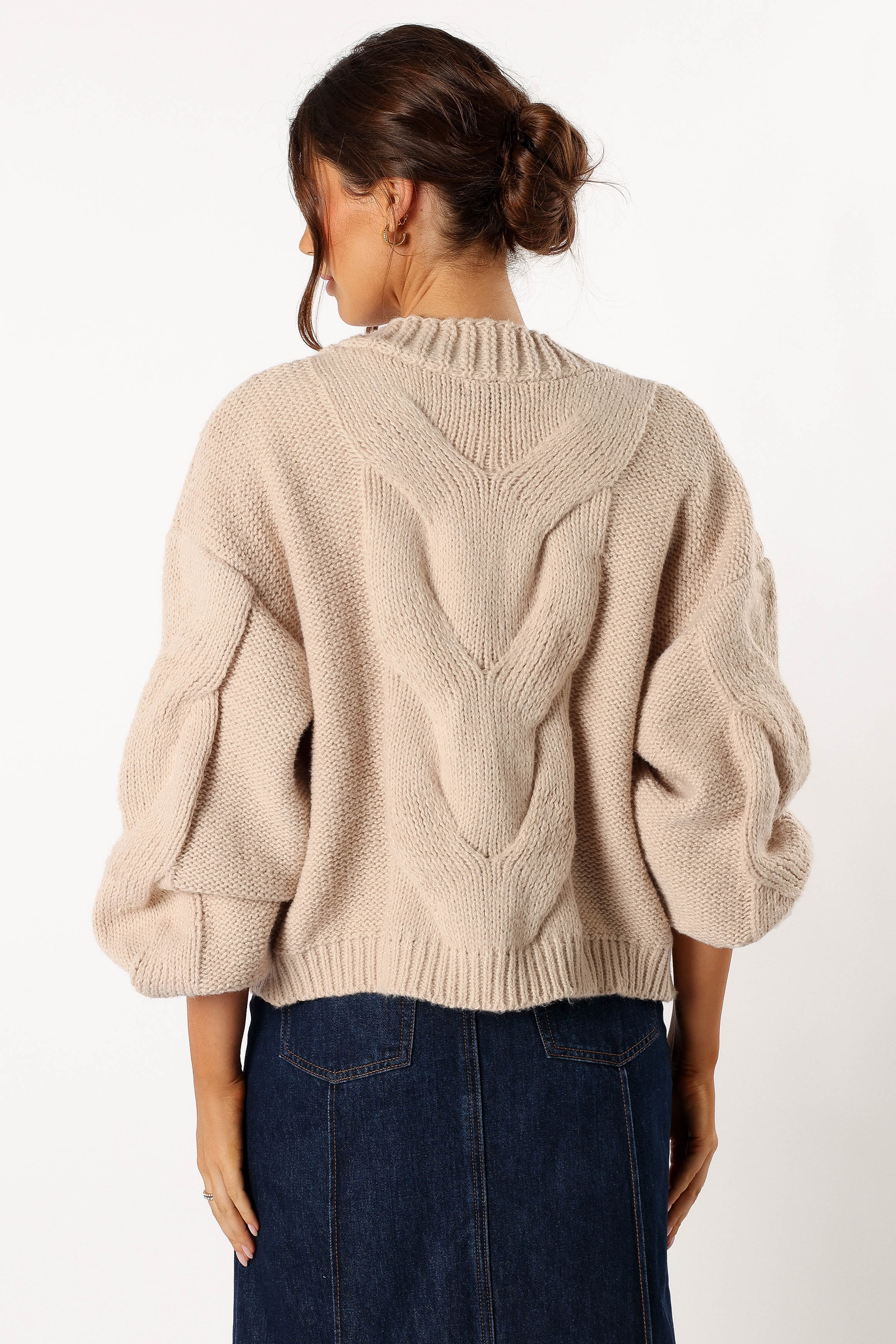 KNITWEAR @Oaklee Large Knit Back Cardigan - Tan