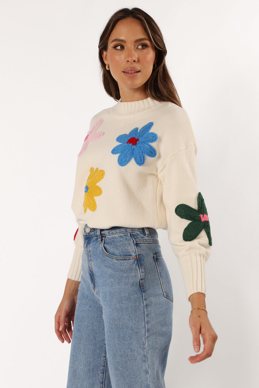 KNITWEAR @Raelynn Multi Color Flower Knit Sweater - Cream