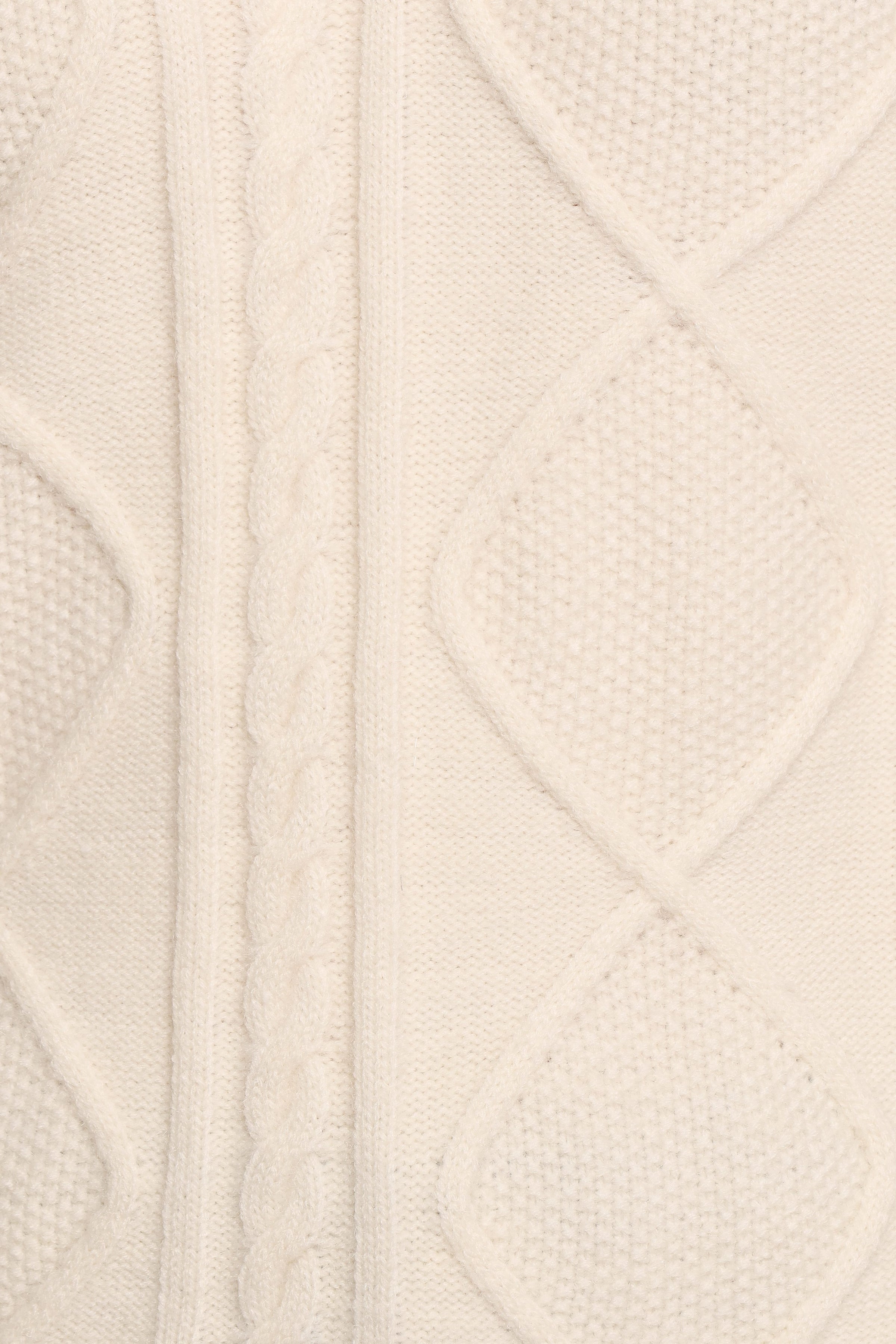 KNITWEAR Robbie Collar Neck Cable Knit Sweater - Cream