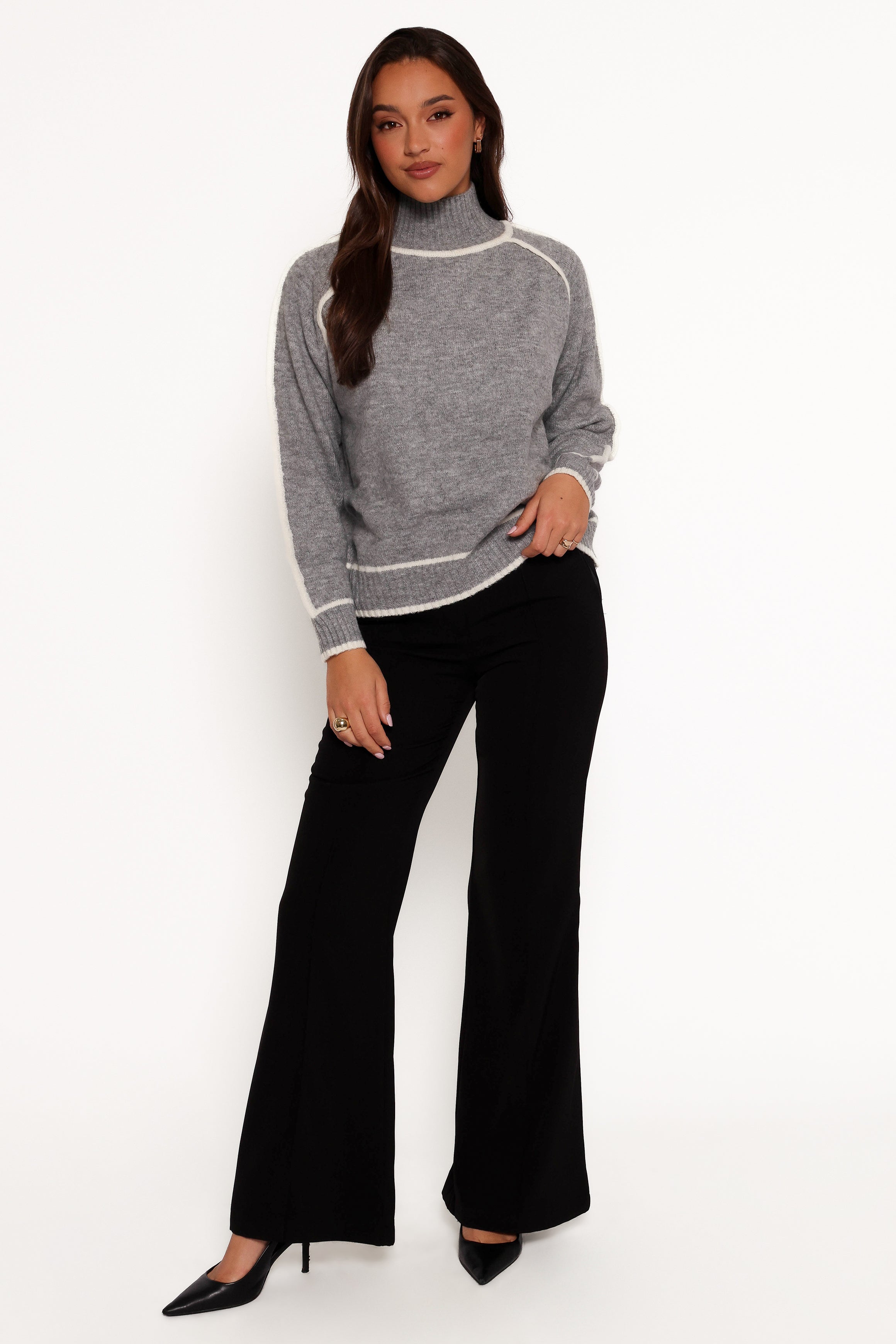KNITWEAR Rylee Contrast Hem Knit Sweater - Grey