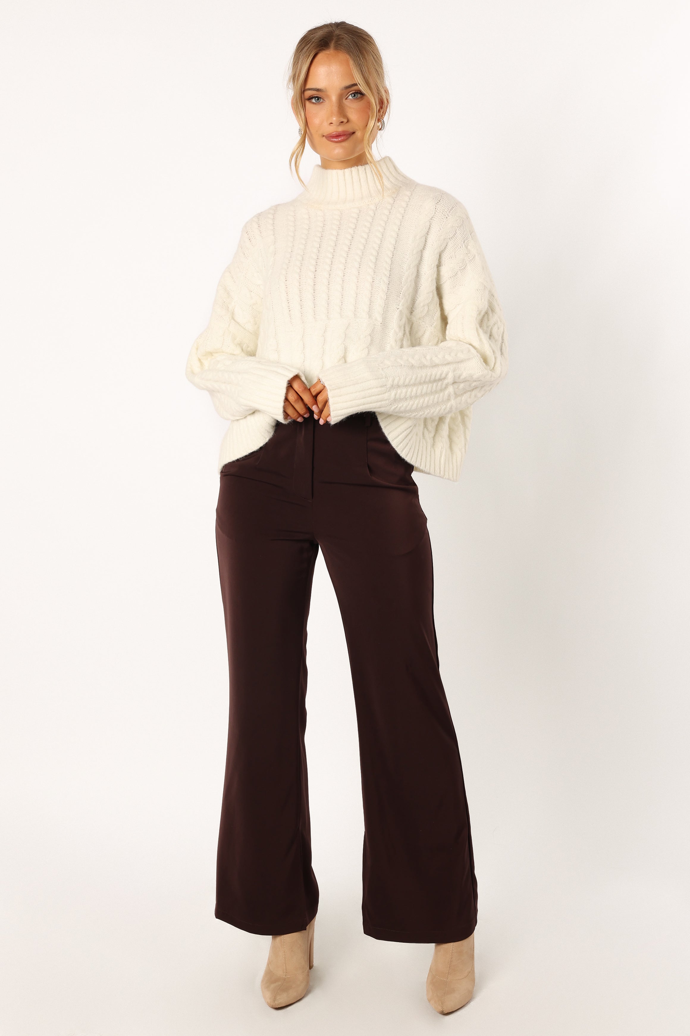 KNITWEAR @Skye Knit Sweater - White