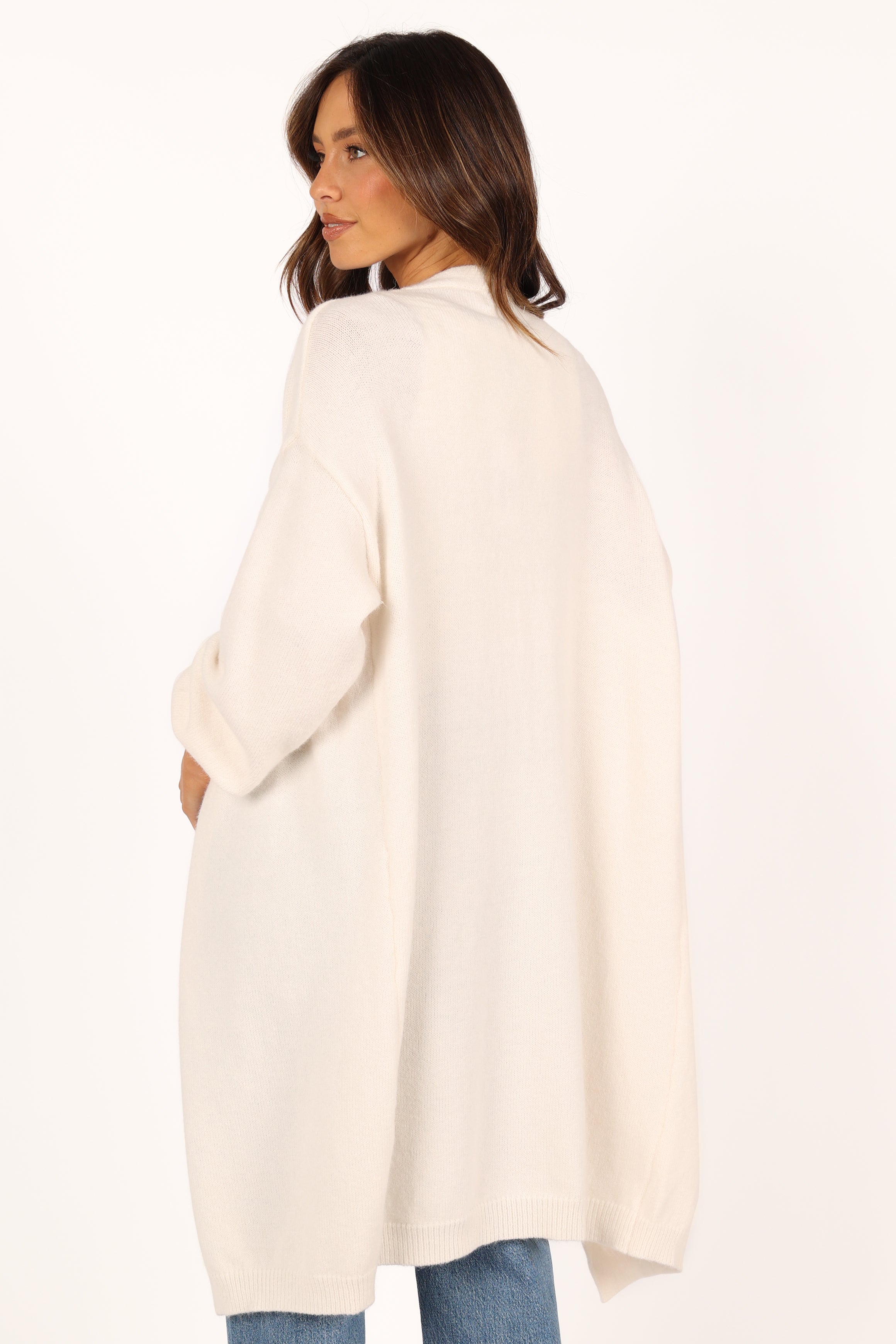 KNITWEAR Talk Cardigan - Cream