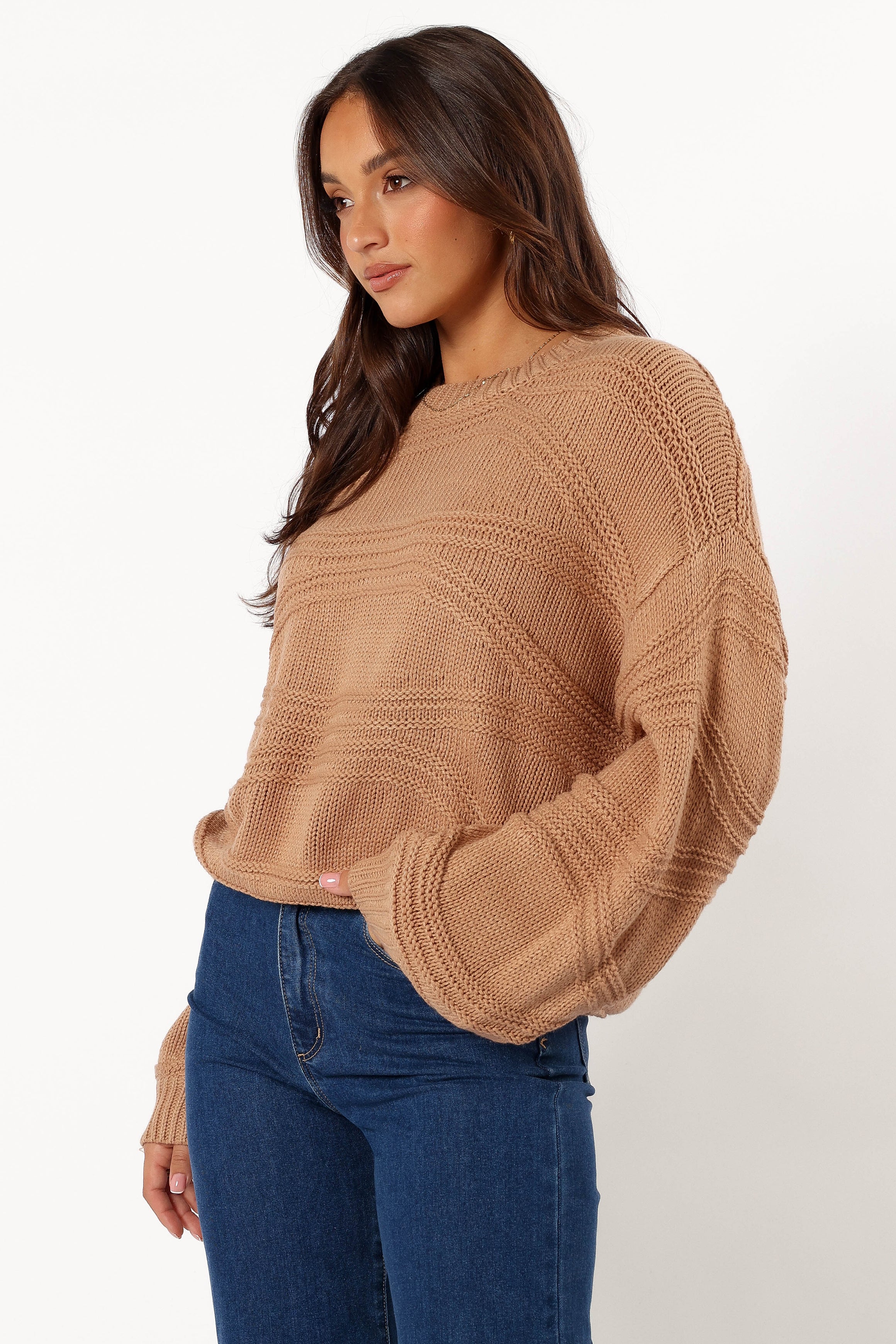 KNITWEAR @Talulla Texture Pattern Knit Sweater - Taupe