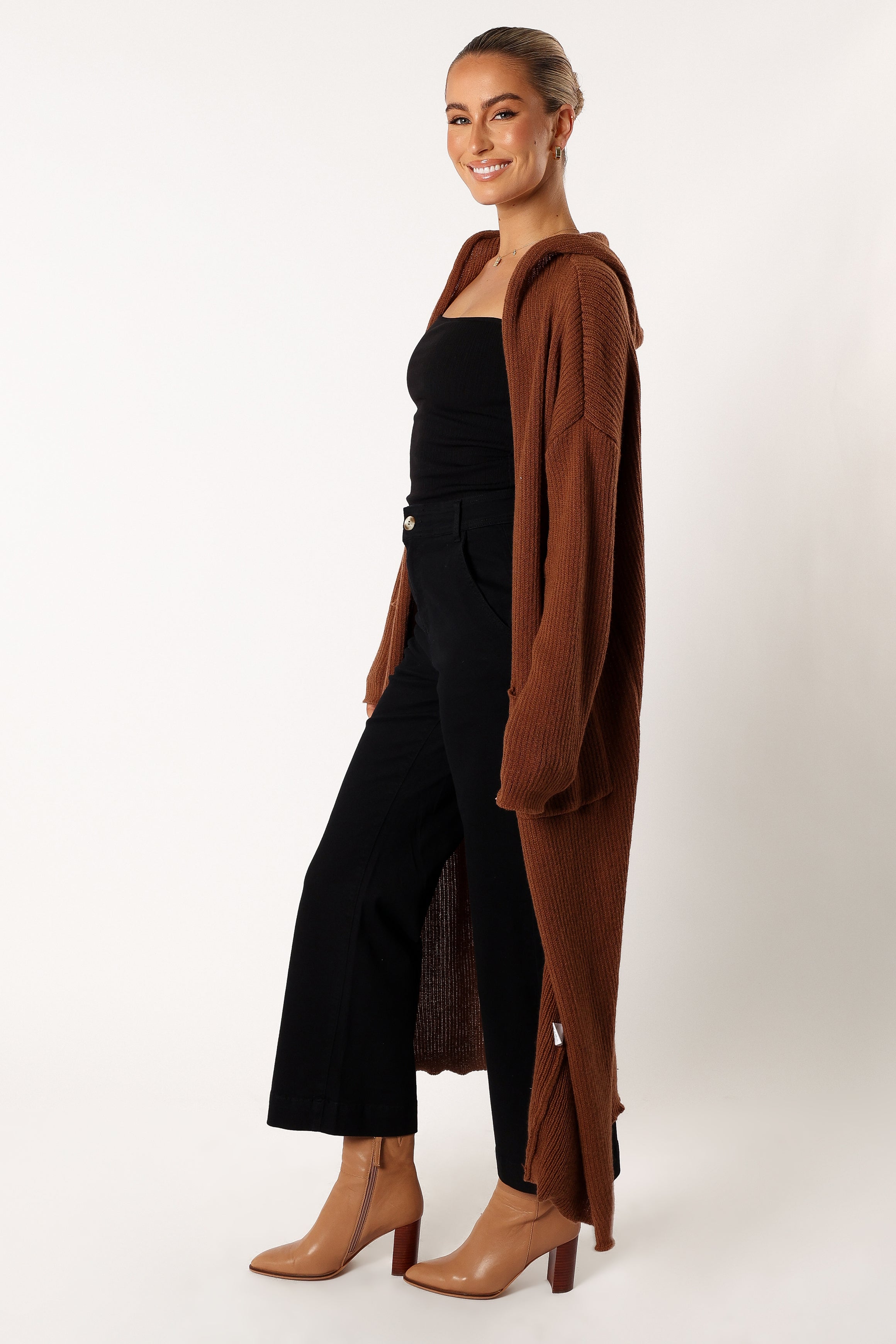 KNITWEAR @Valery Long Cardigan - Camel