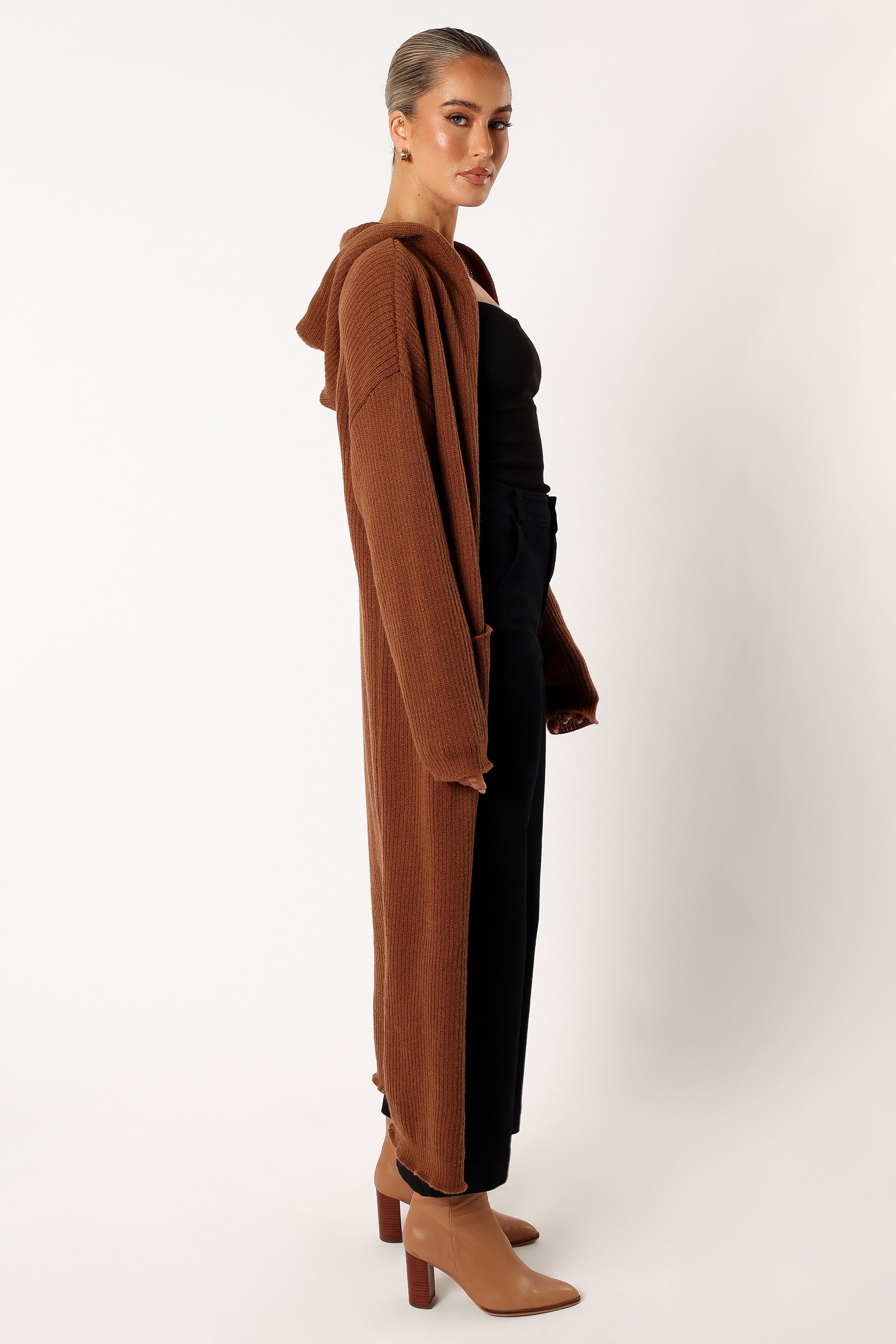 KNITWEAR @Valery Long Cardigan - Camel
