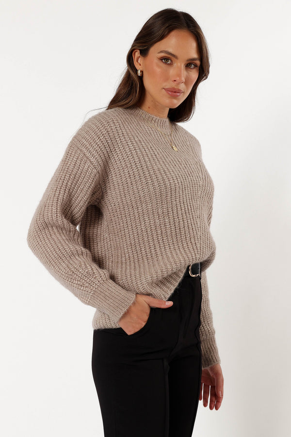 KNITWEAR @Villa Knit Sweater - Taupe