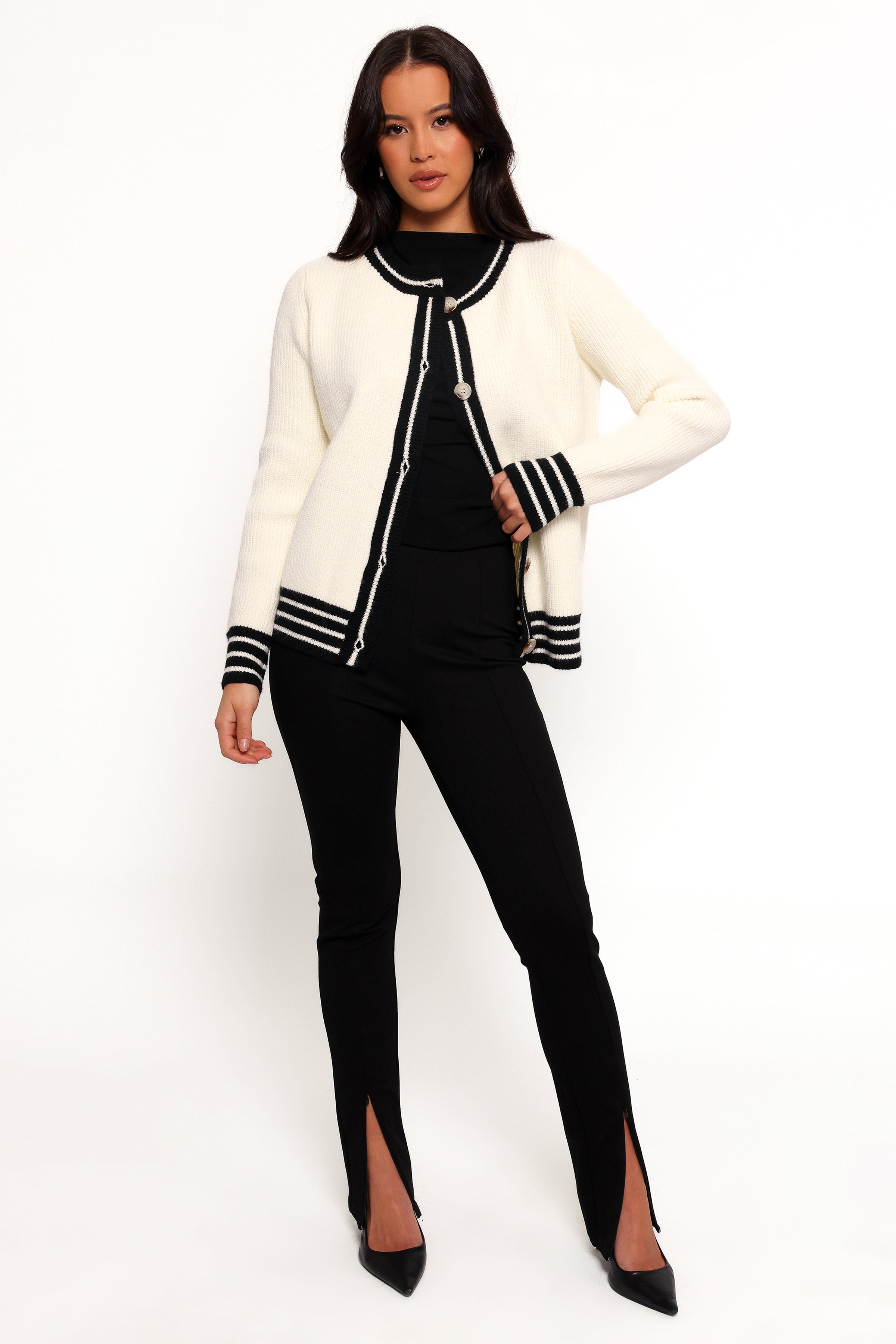 KNITWEAR Yorkshire Contrast Hem Cardigan - Cream