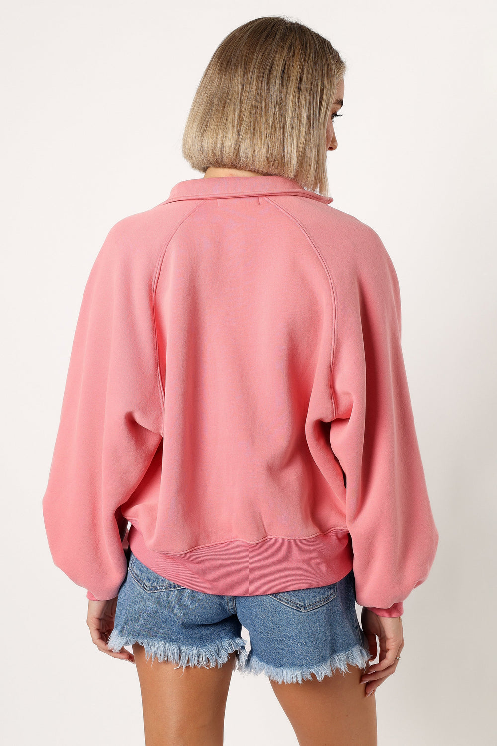 OUTERWEAR @Adeline Snap Quarter Neck Sweatshirt - Pink