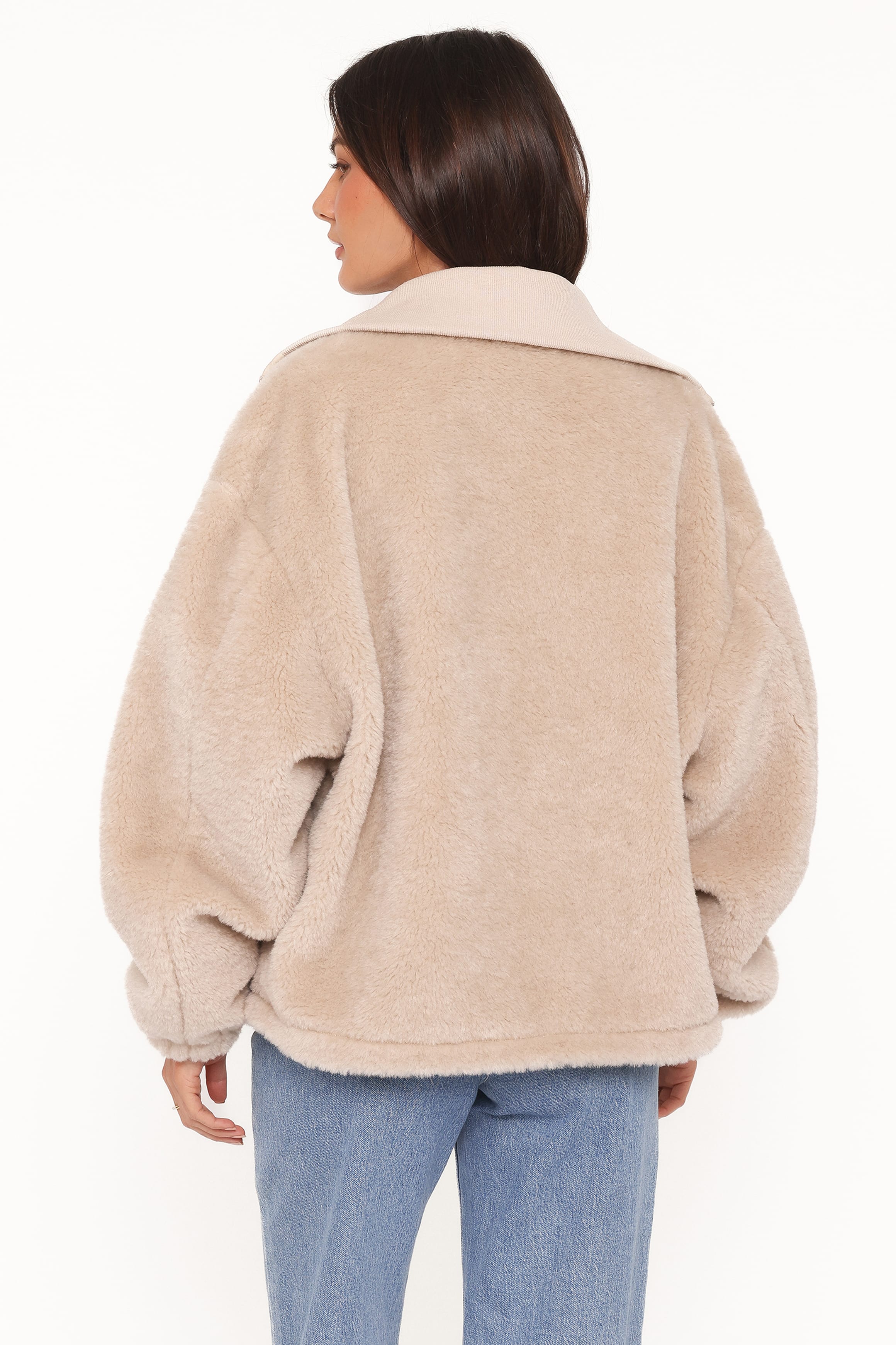 OUTERWEAR Branda Sherpa Zip Up Jacket - Beige