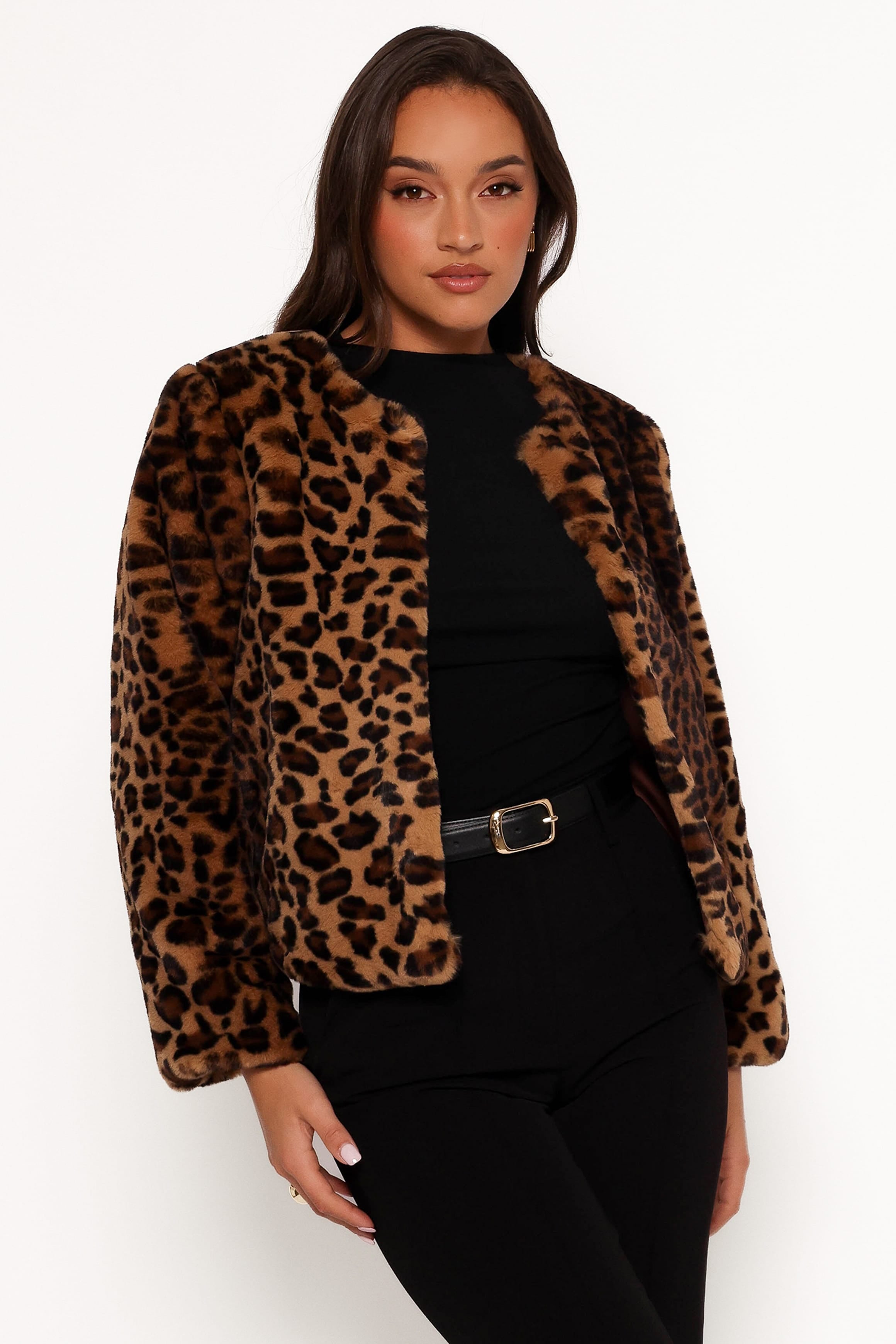 OUTERWEAR Cassia Faux Fur Leopard Crop Jacket - Leopard