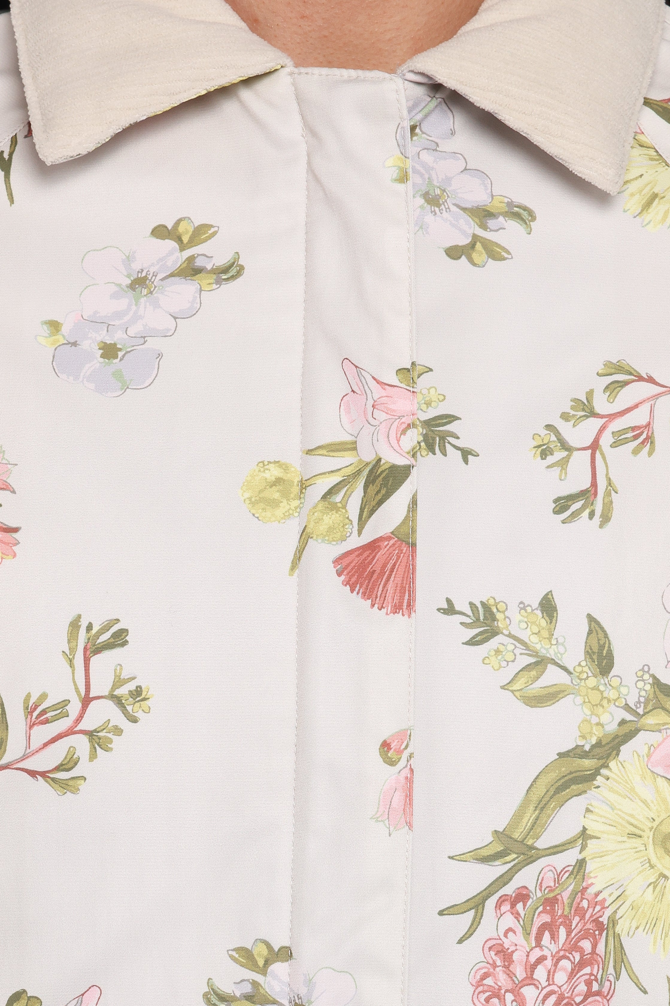 OUTERWEAR Danica Barn Jacket - Khaki Floral