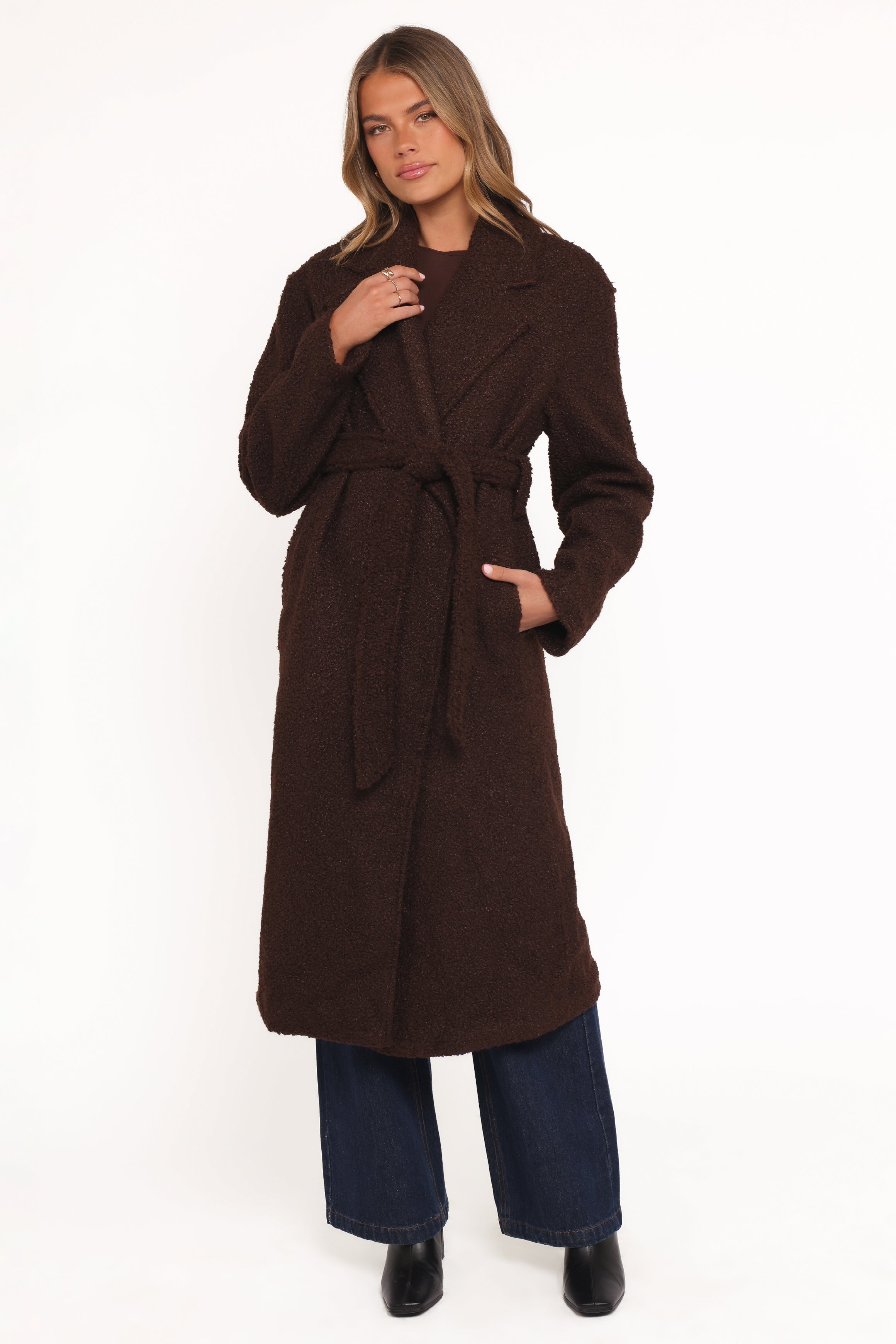 OUTERWEAR Goodie Shearling Coat - Chocolate