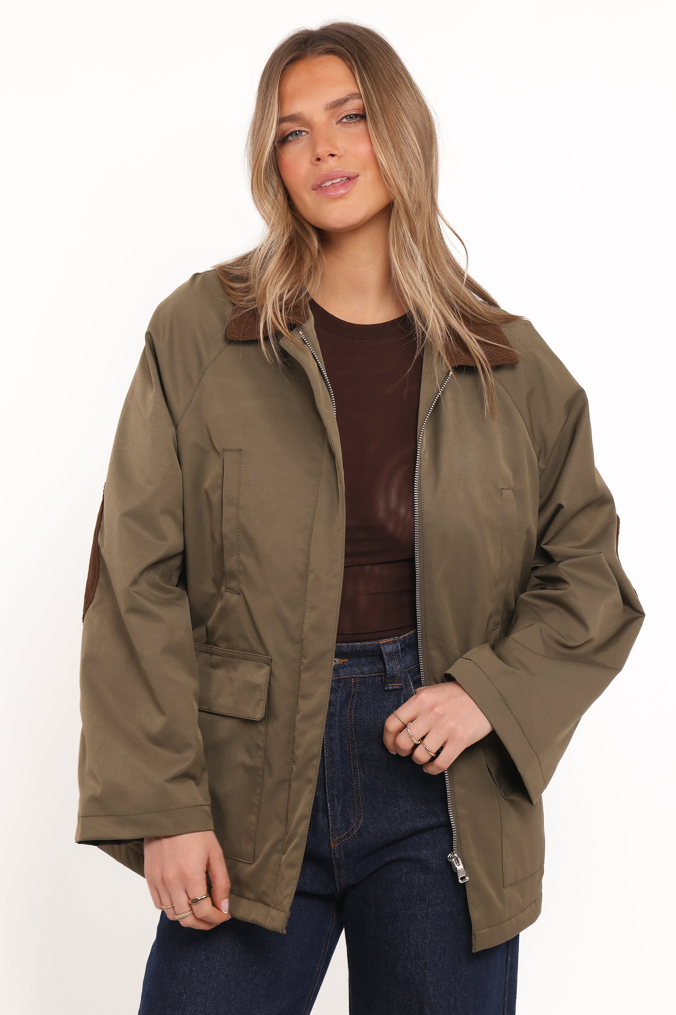 OUTERWEAR Hartley Barn Jacket - Olive