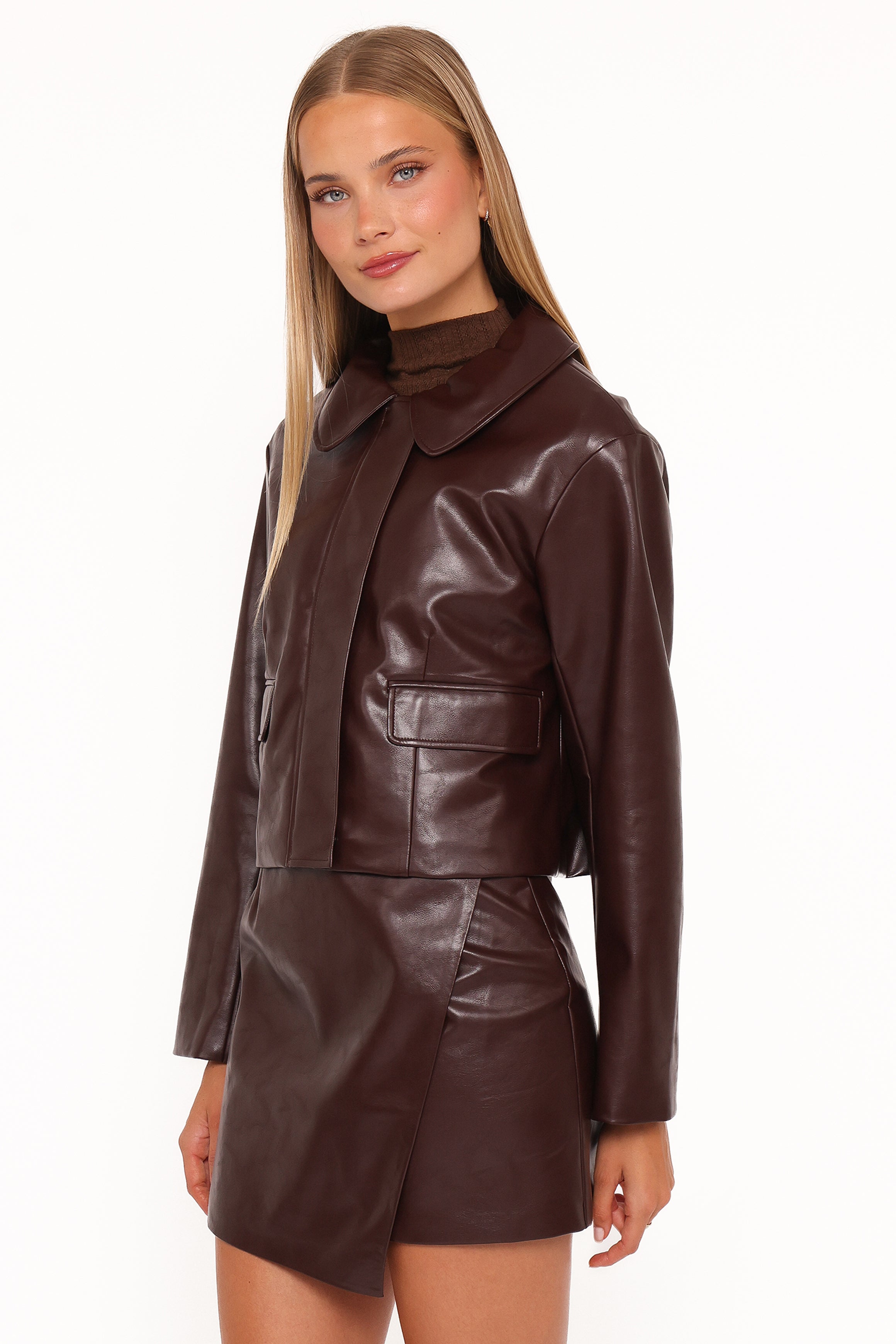 OUTERWEAR Haylie Crop Faux Leather Jacket - Burgundy