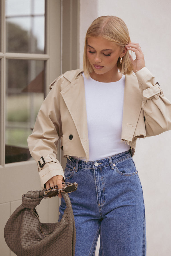 OUTERWEAR Izzi Crop Trench Jacket - Tan