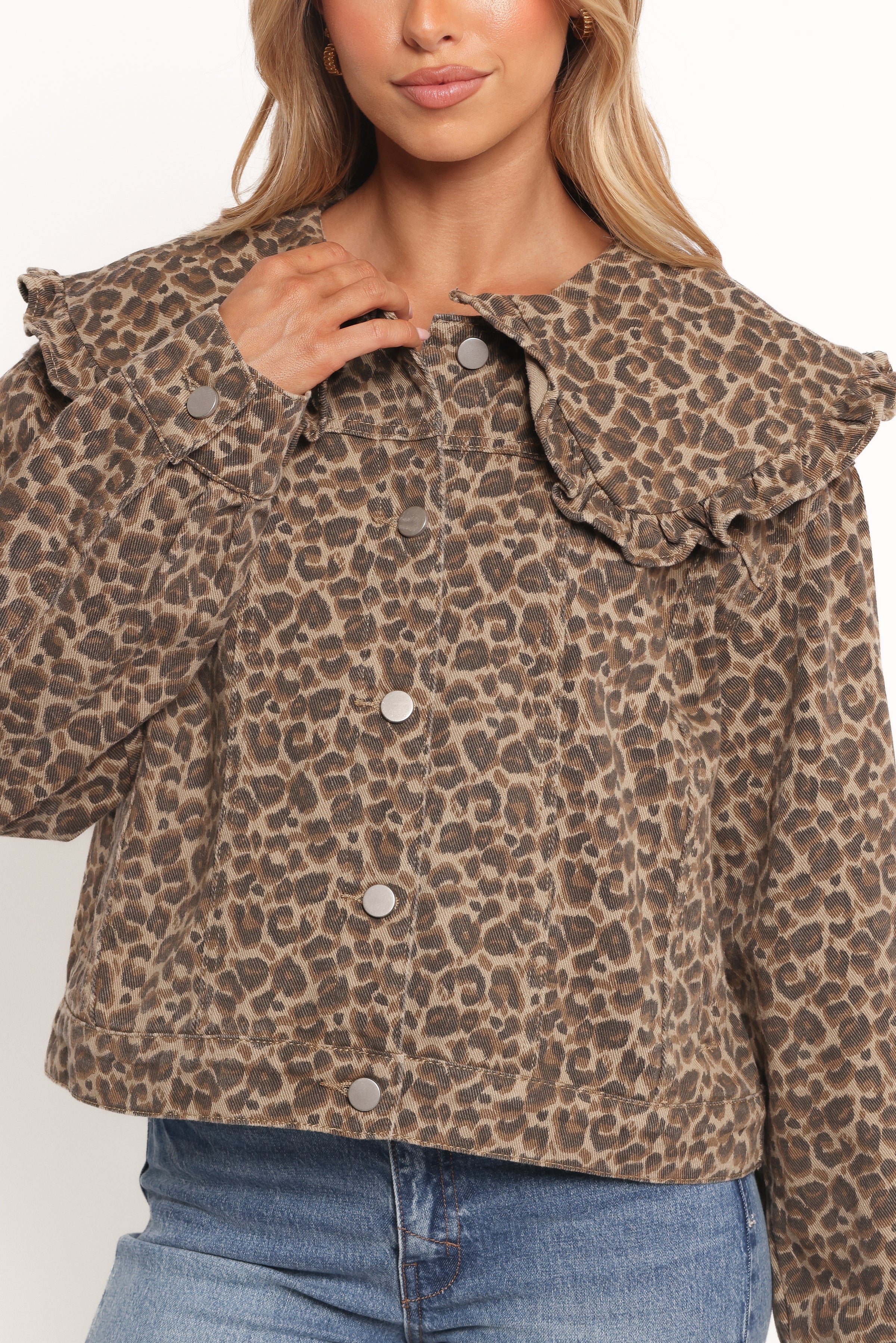 OUTERWEAR Jaelle Leopard Print Jacket - Leopard