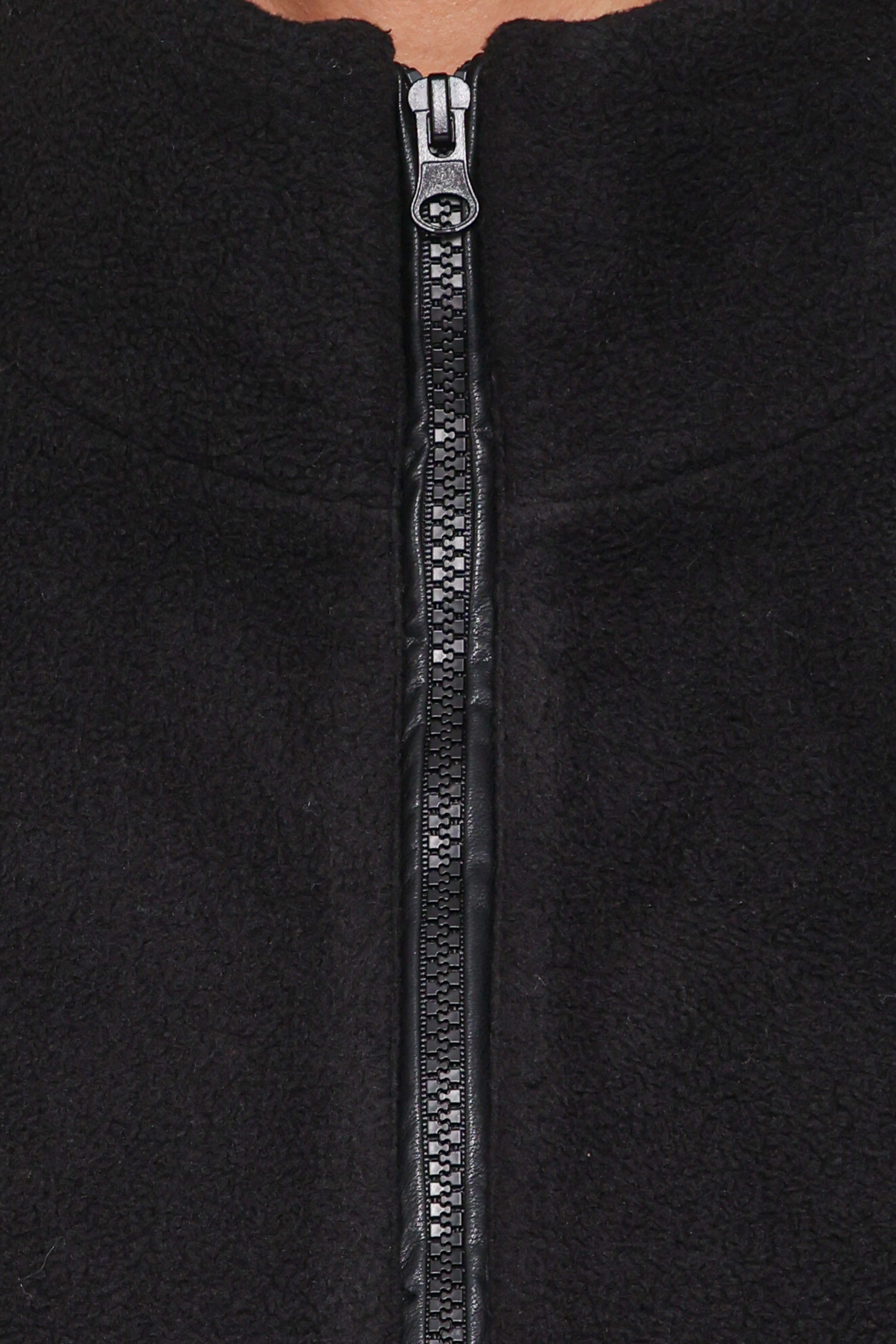 OUTERWEAR Jaydana Fleece Bomber Jacket - Black