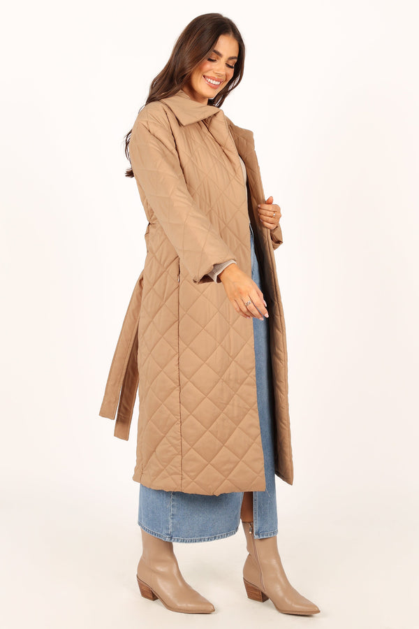 OUTERWEAR @Kallie Quilted Tie Front Coat - Camel