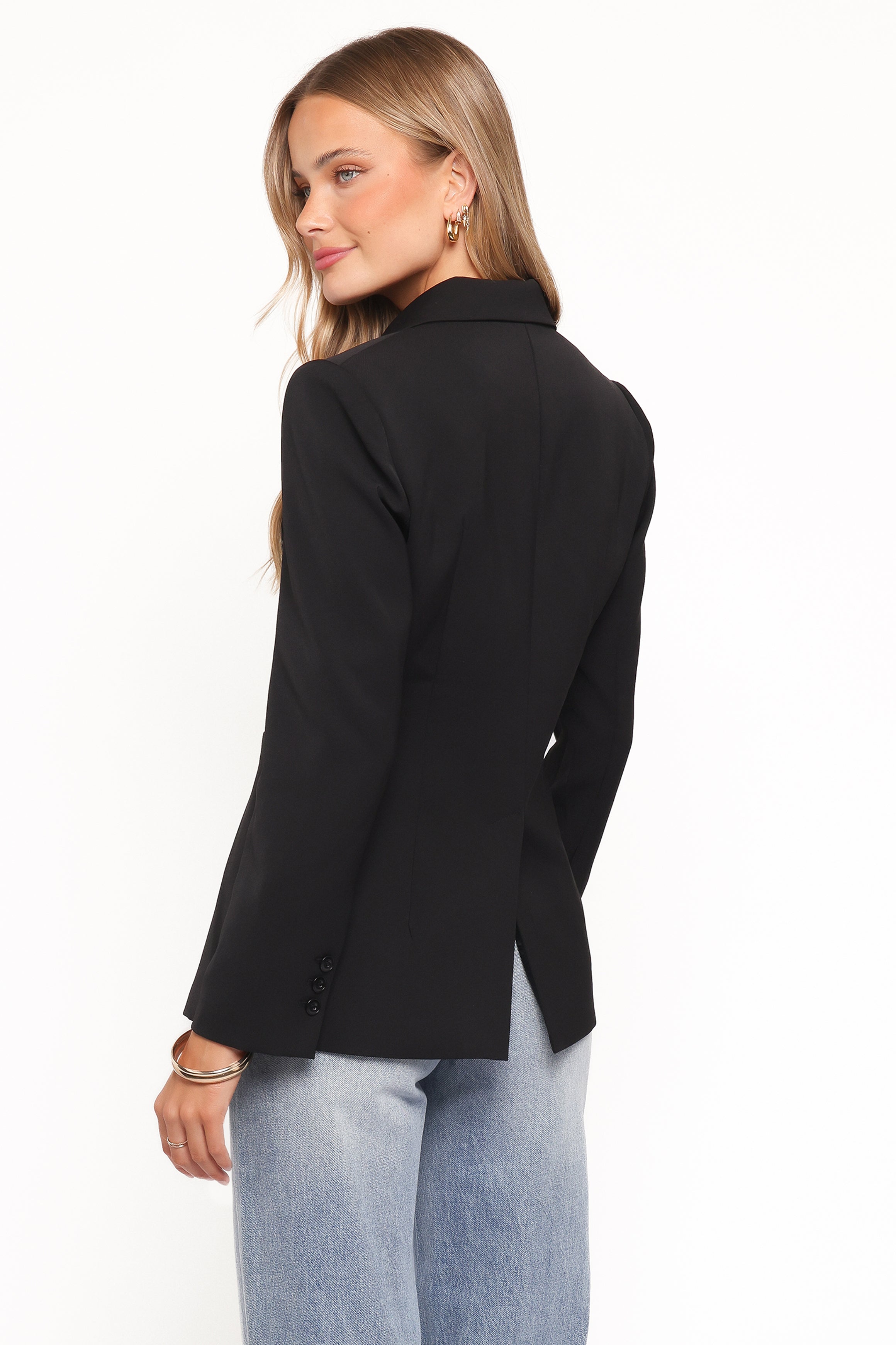 OUTERWEAR Leo Blazer - Black