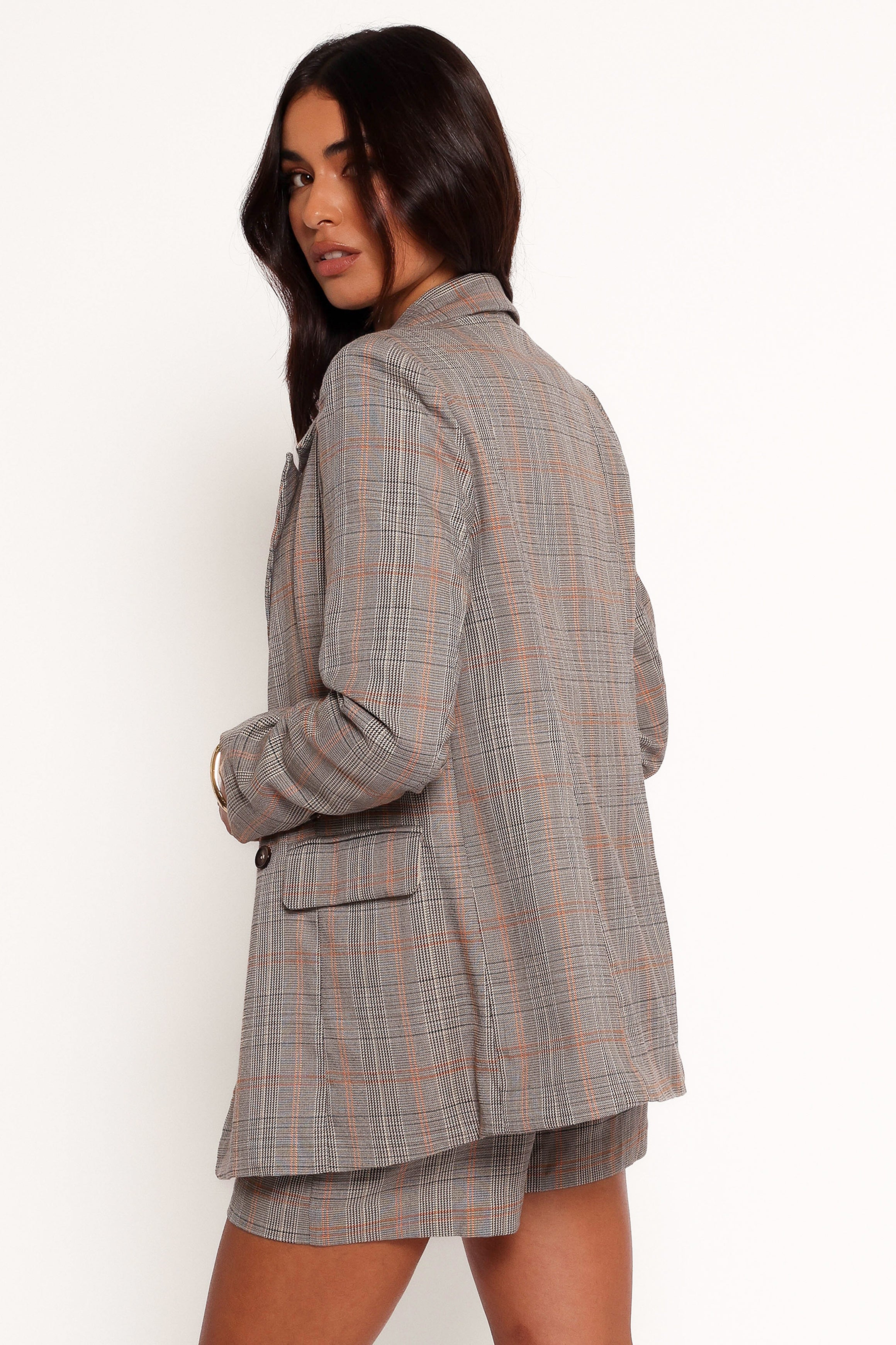 OUTERWEAR Lesia Double Button Fitted Plaid Blazer - Taupe Multi