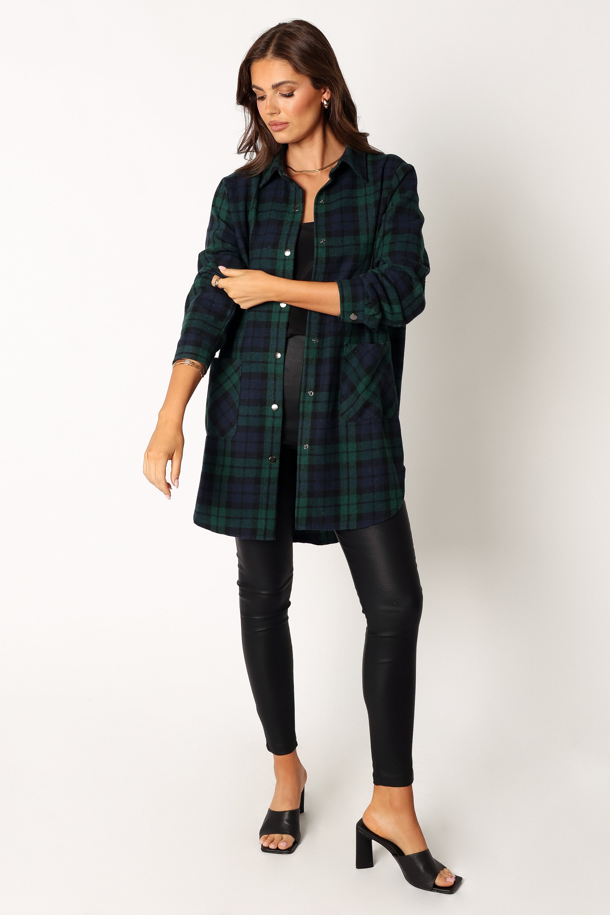 OUTERWEAR @Lilith Plaid Shacket - Hunter Green