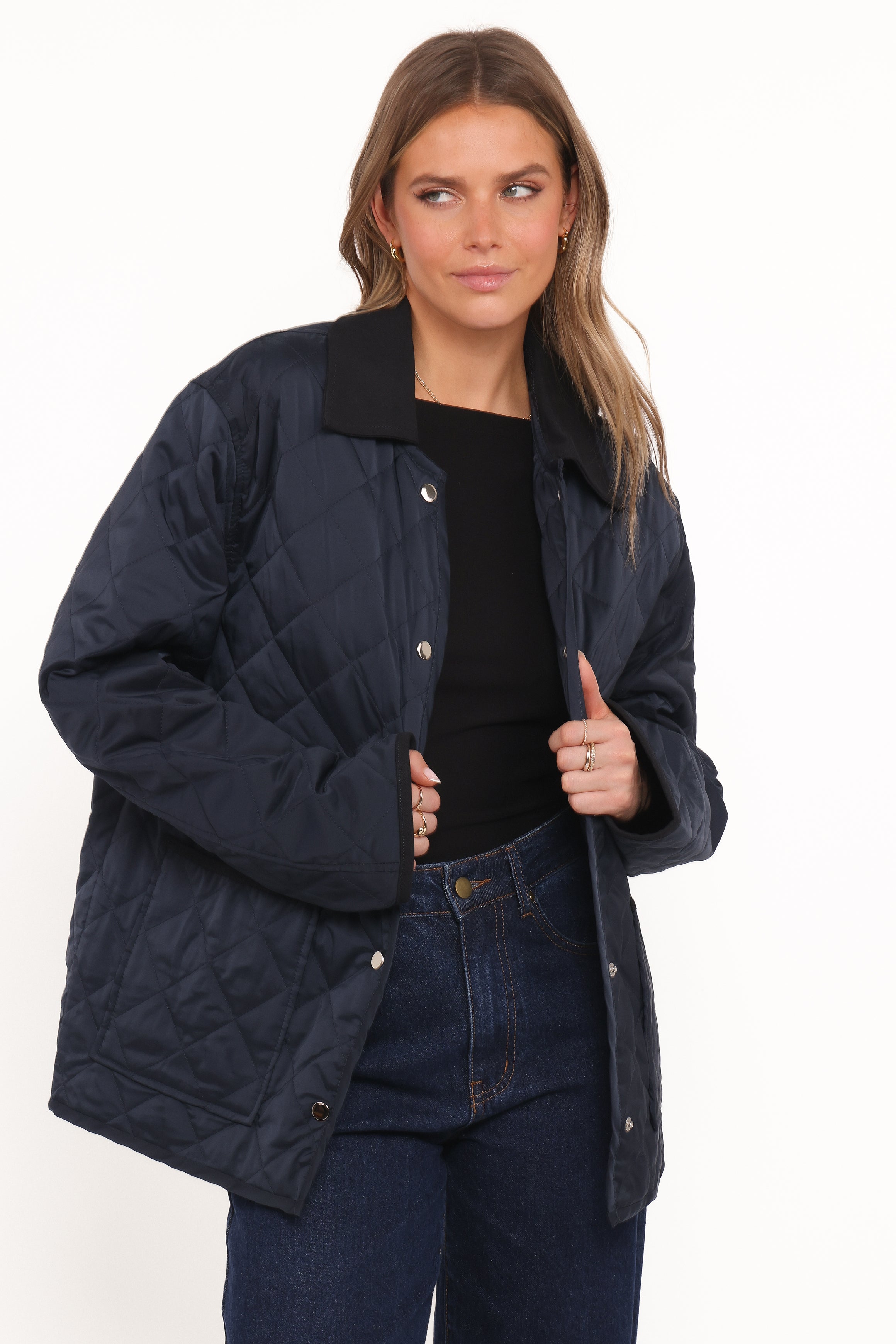 OUTERWEAR Lynly Quilted Barn Jacket - Navy