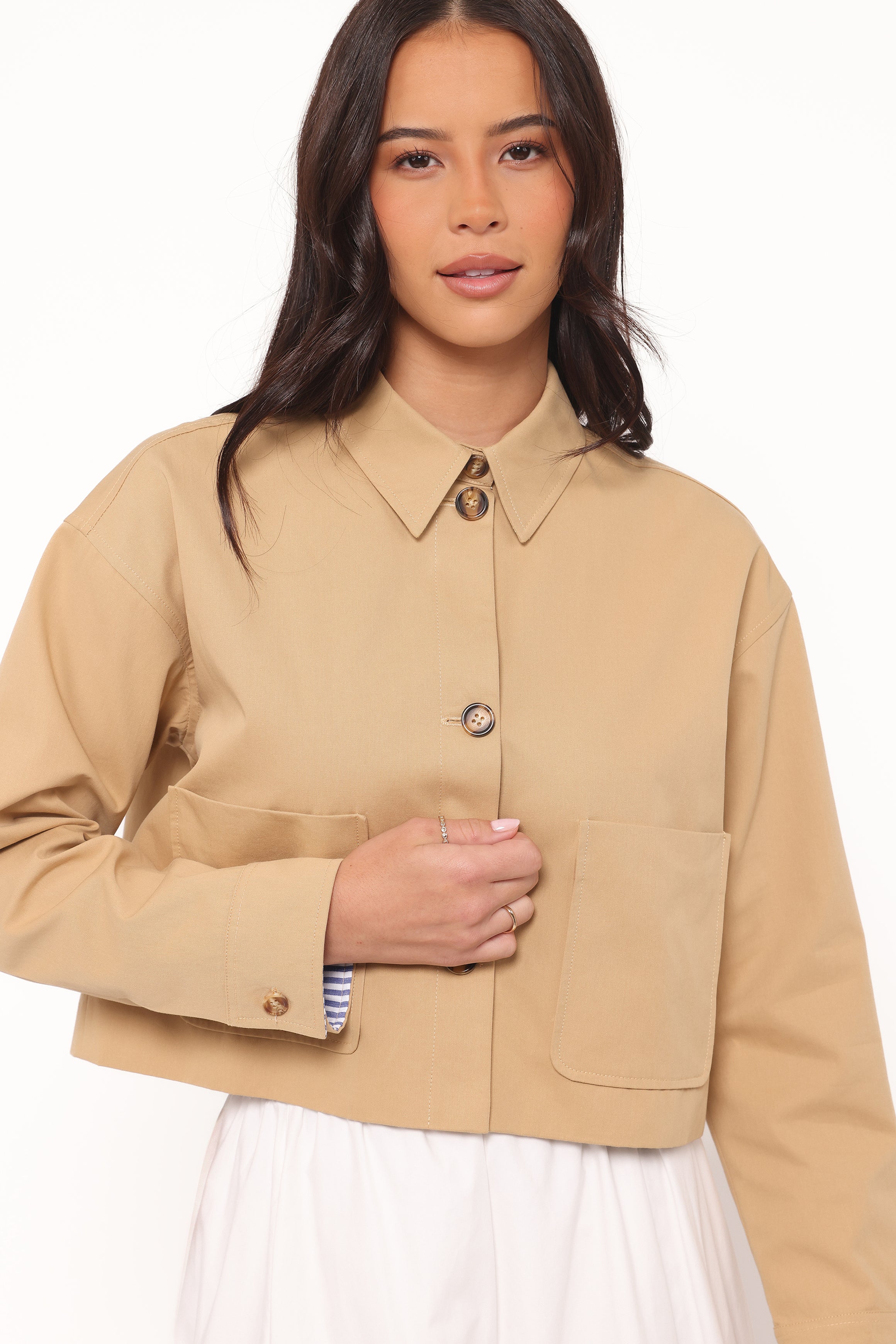 OUTERWEAR Mattie Cropped Trucker Jacket - Taupe