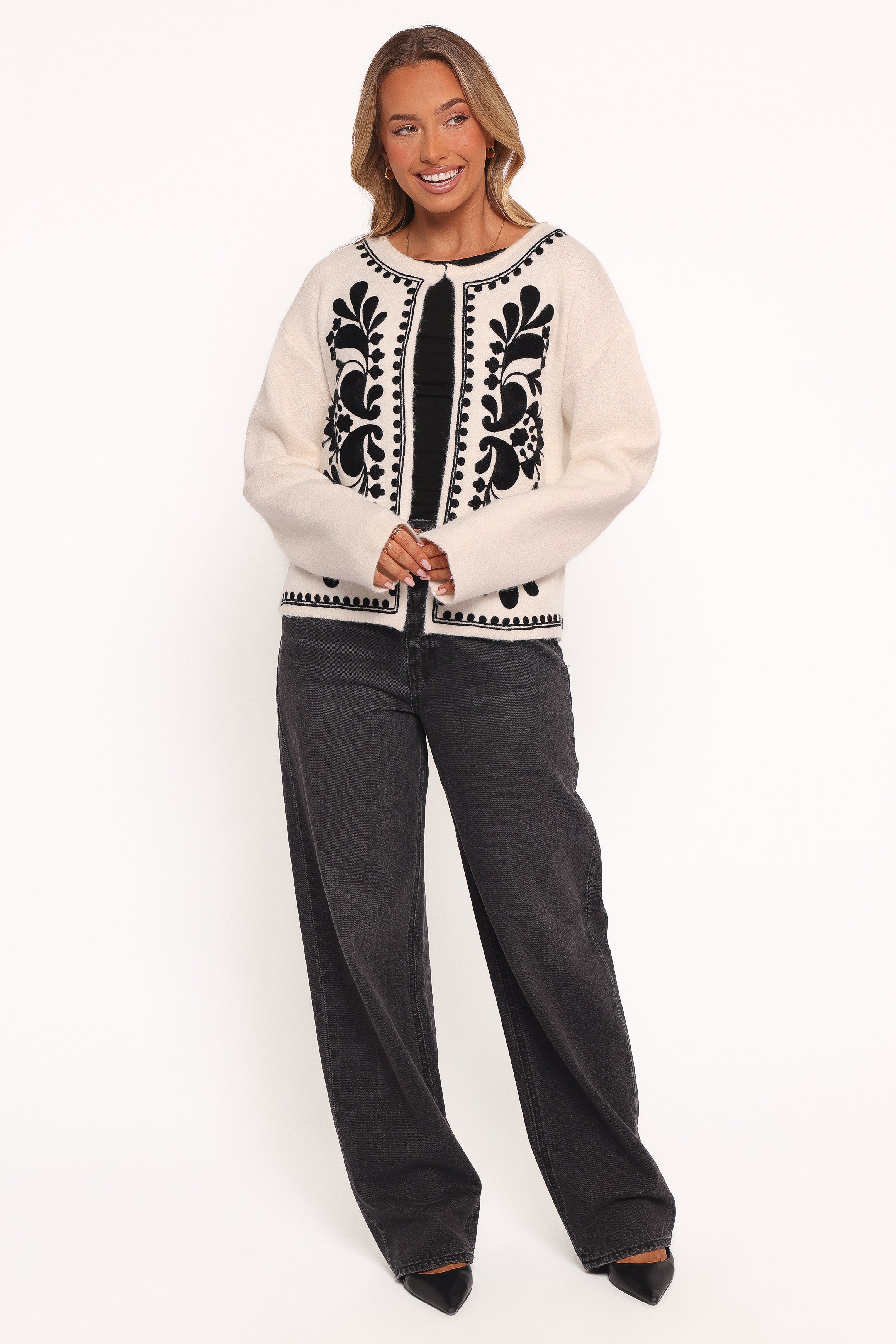 OUTERWEAR Oliver Floral Embroidered Jacket - Cream