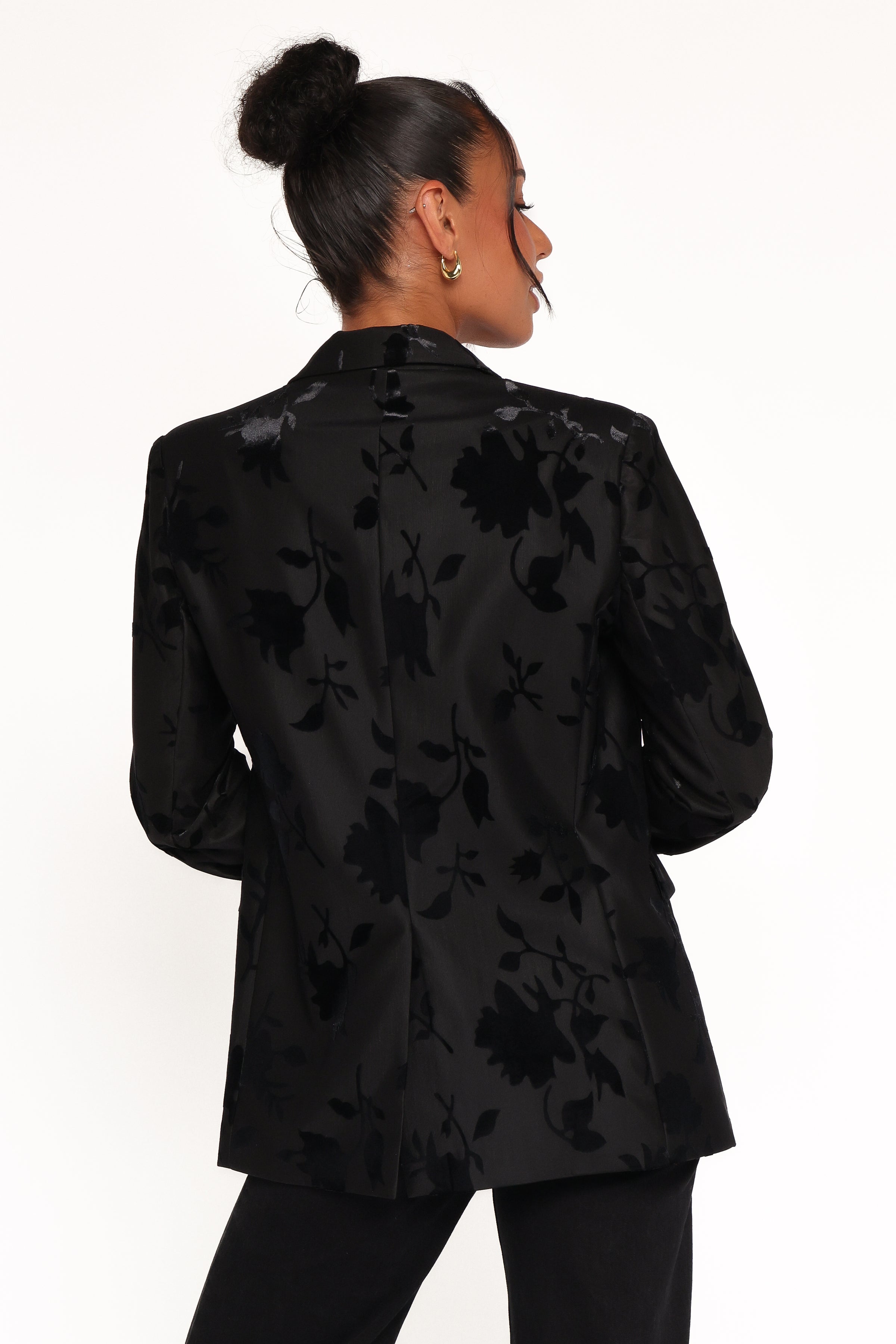 OUTERWEAR Ollie Burnout Blazer - Black Velvet