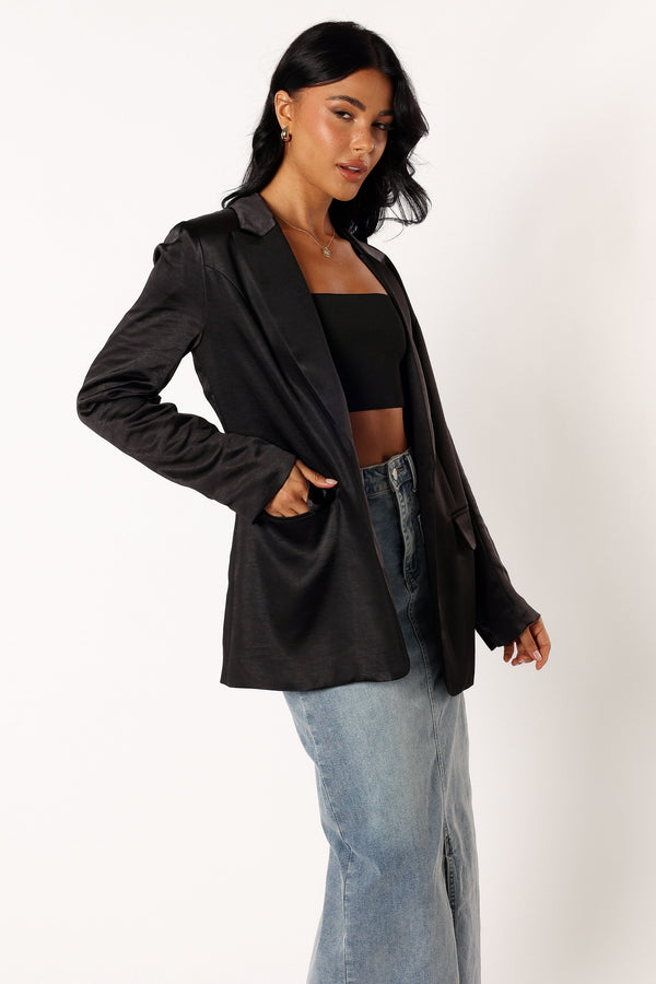 OUTERWEAR @Regina Satin Blazer - Black