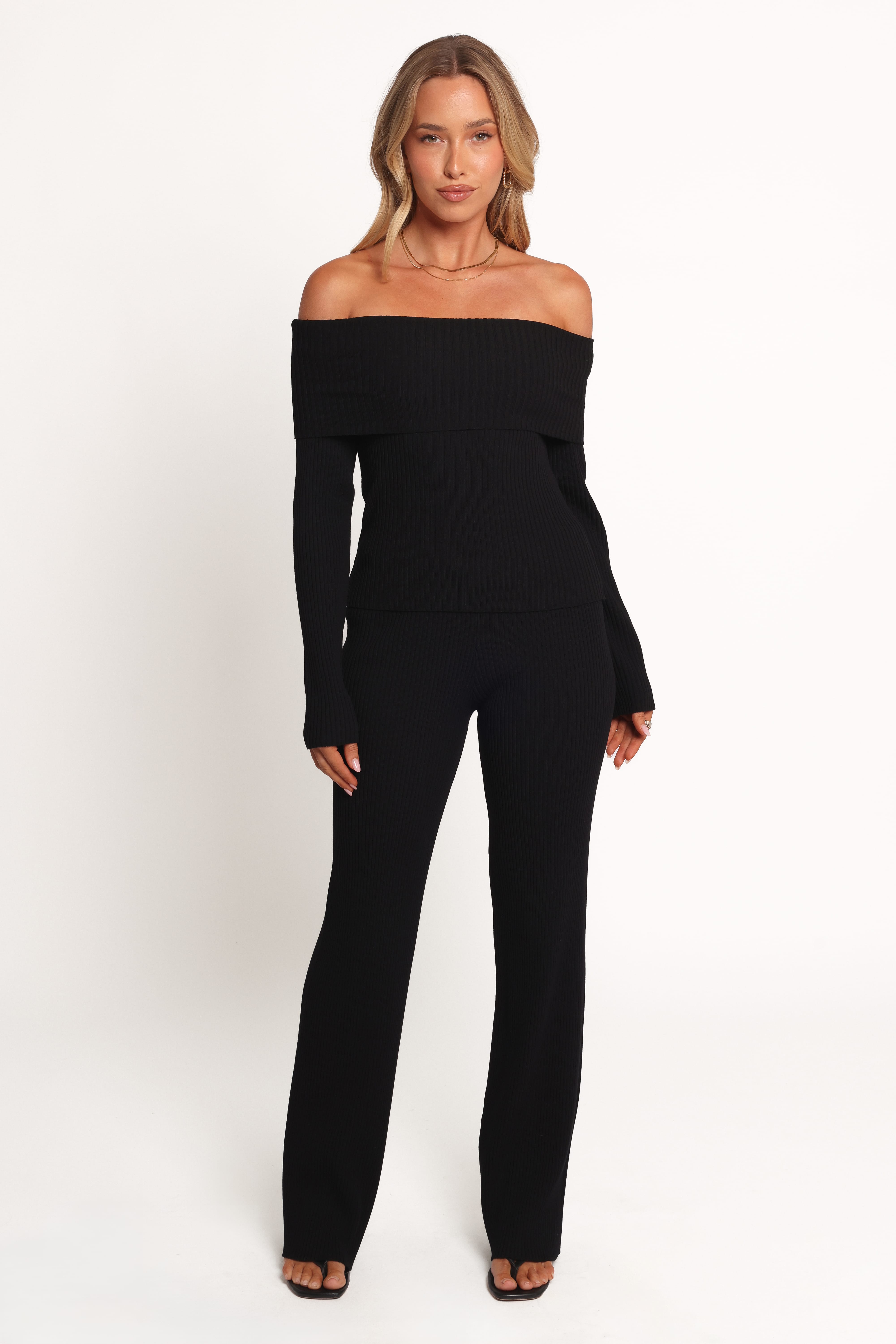 SETS Gindie Ribbed Knit Off The Shoulder Pant Set - Black