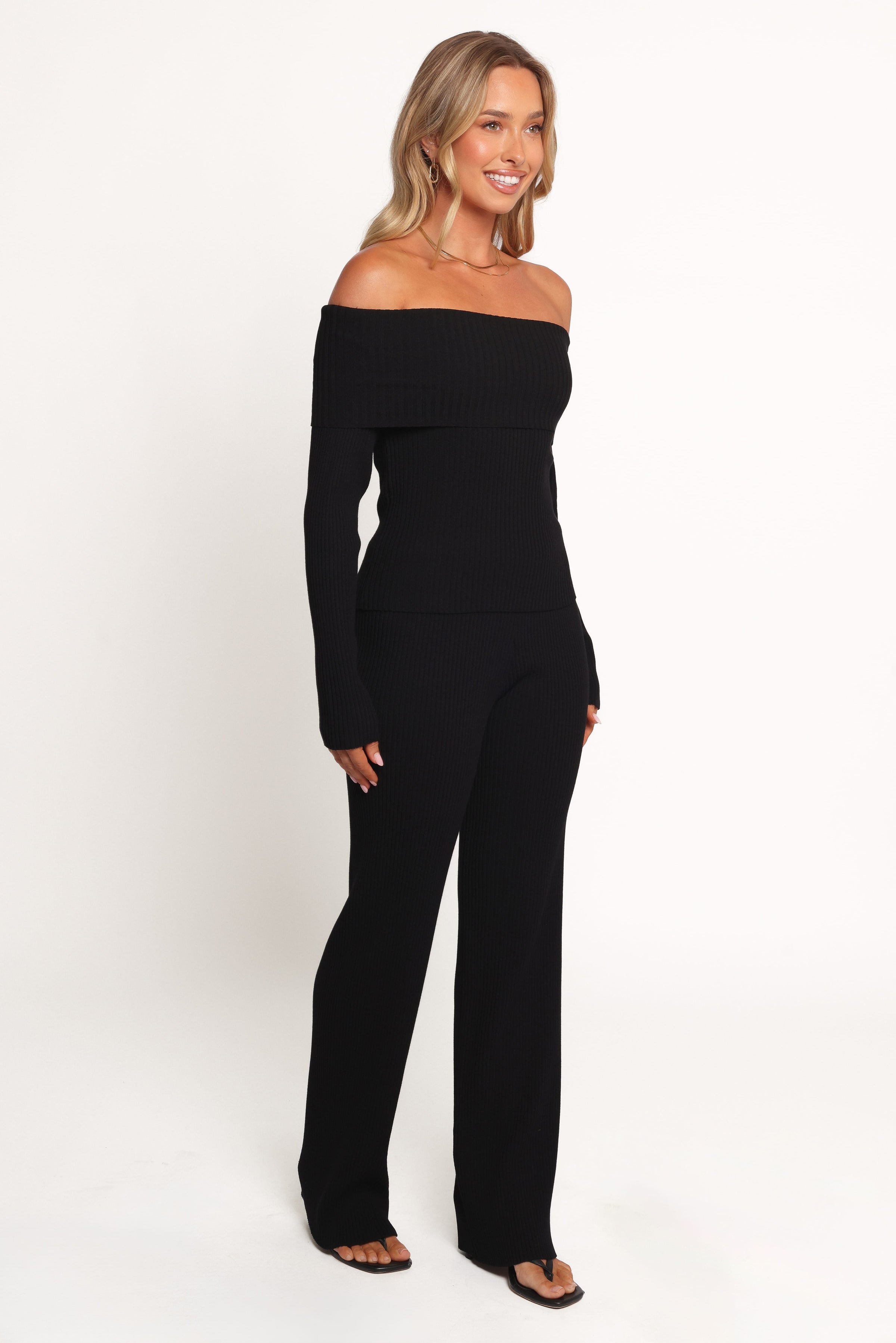 SETS Gindie Ribbed Knit Off The Shoulder Pant Set - Black